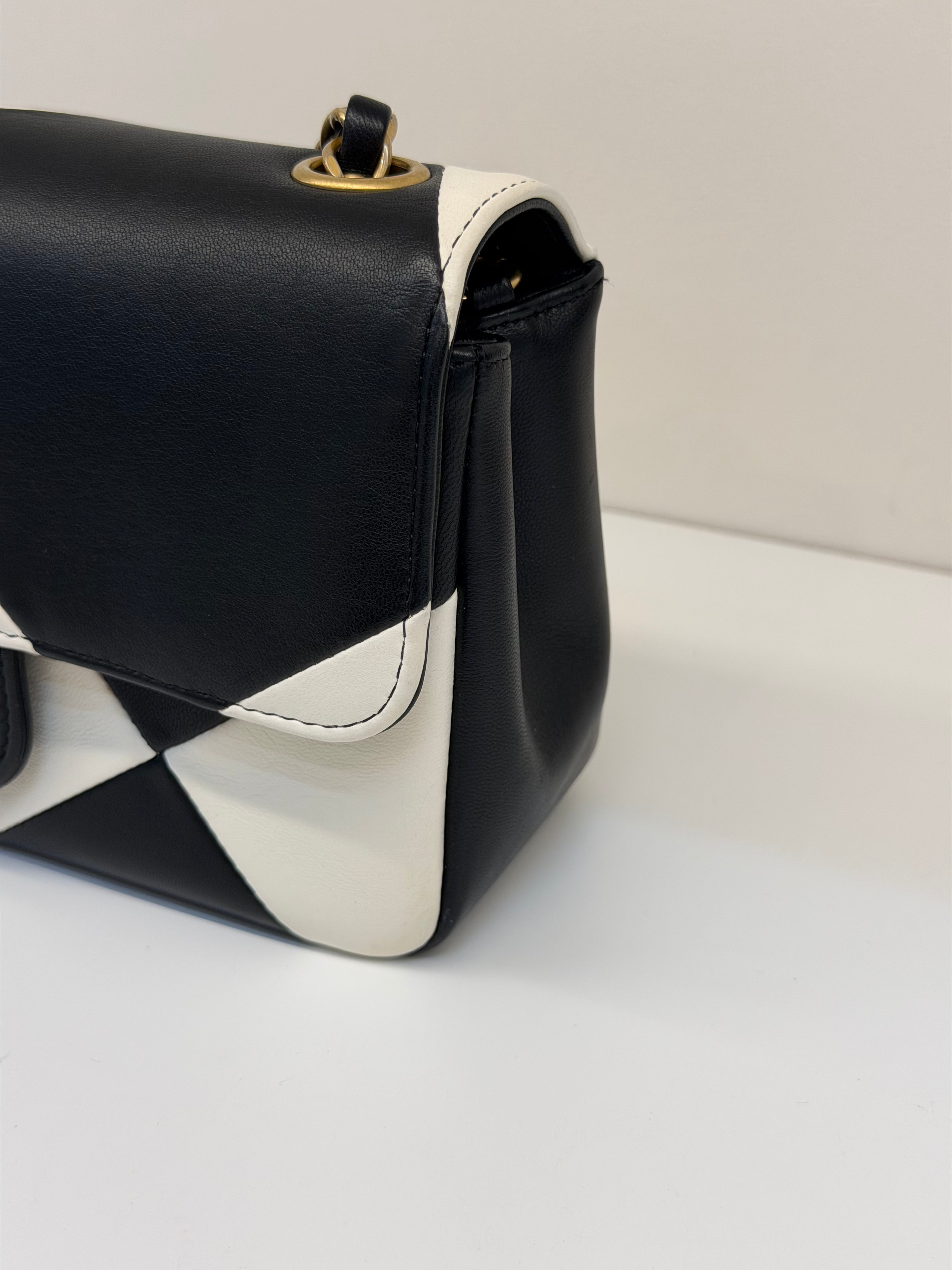 Borsa Chanel Metiers D'Art Classic Flap Limited Edition