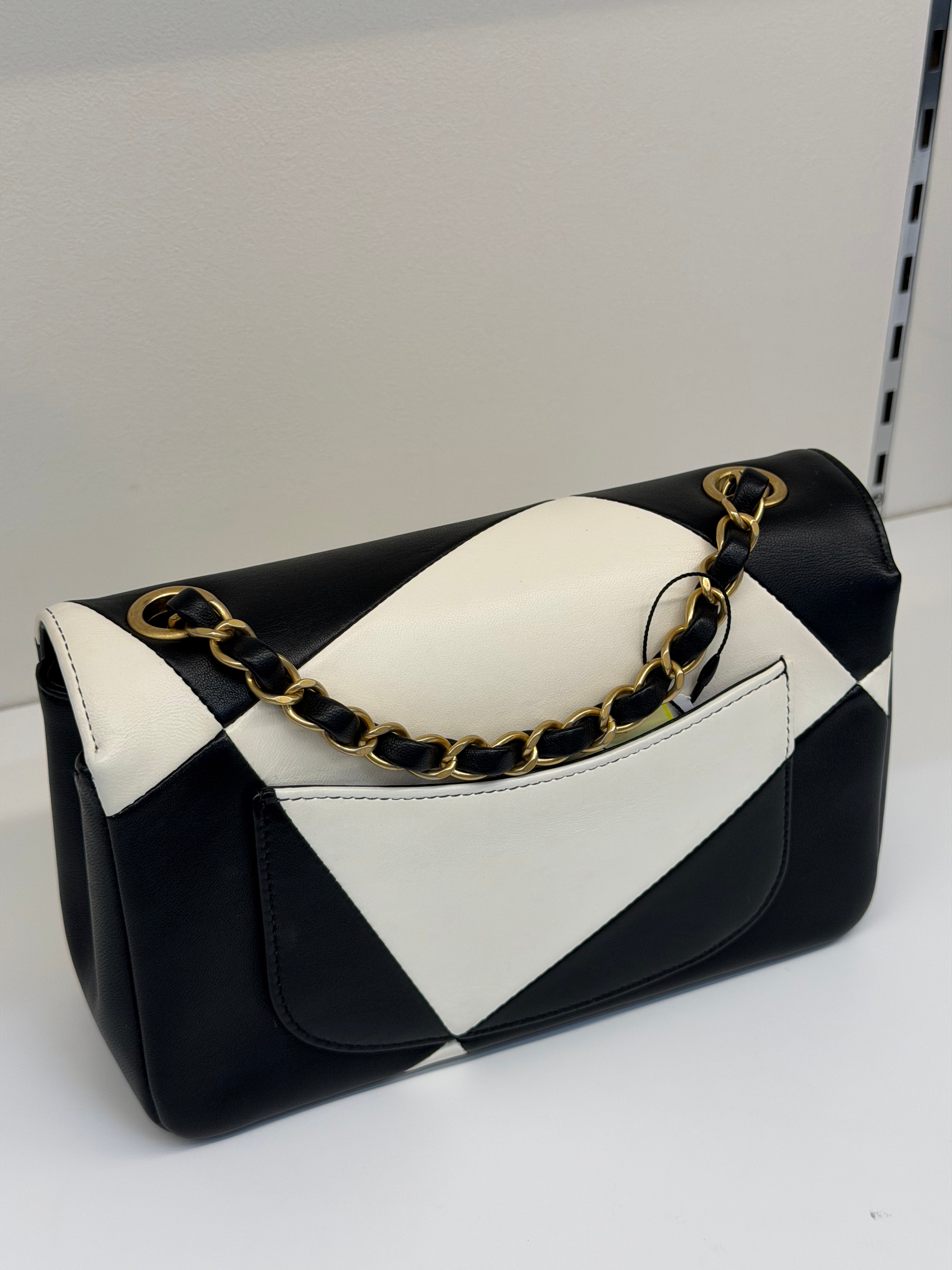 Borsa Chanel Metiers D'Art Classic Flap Limited Edition
