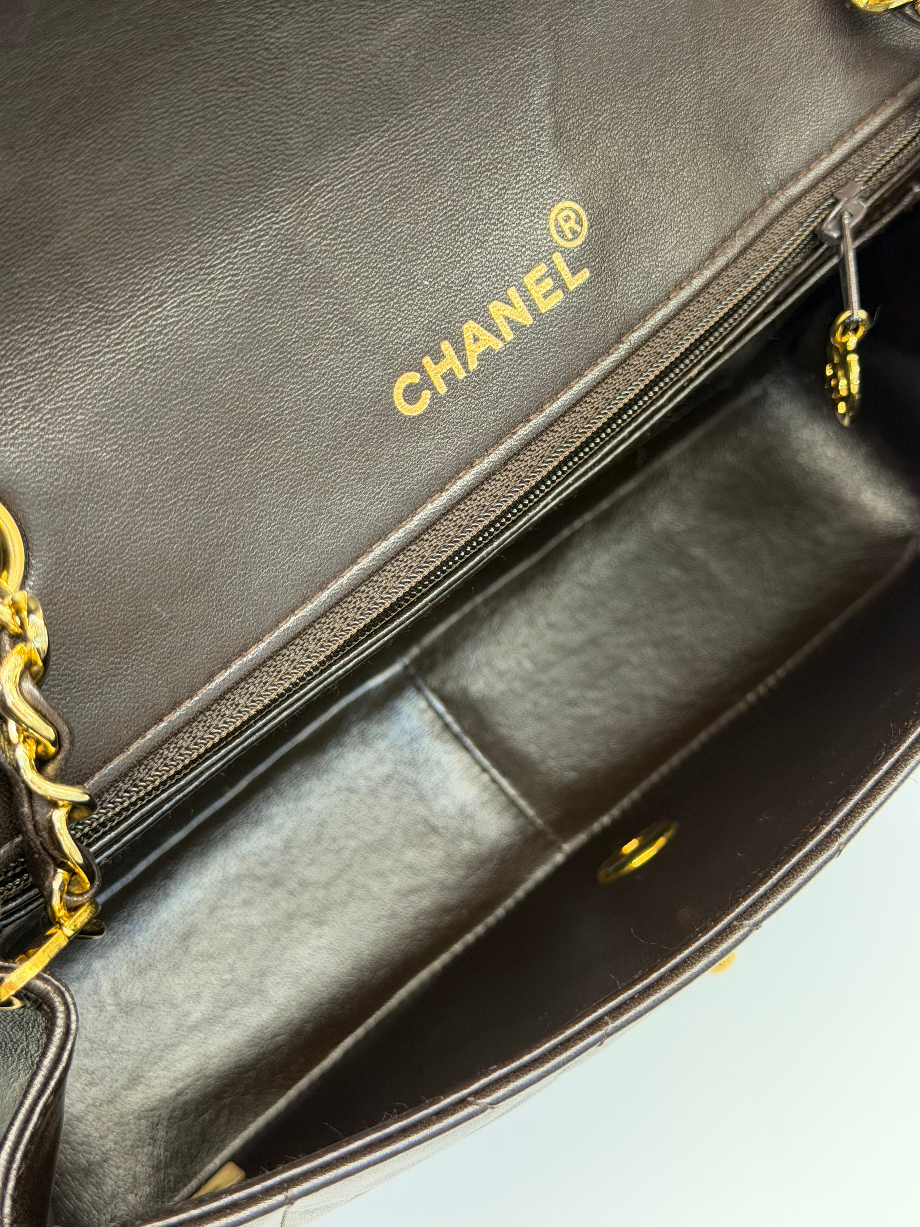 Borsa Chanel Diana in Pelle Marrone