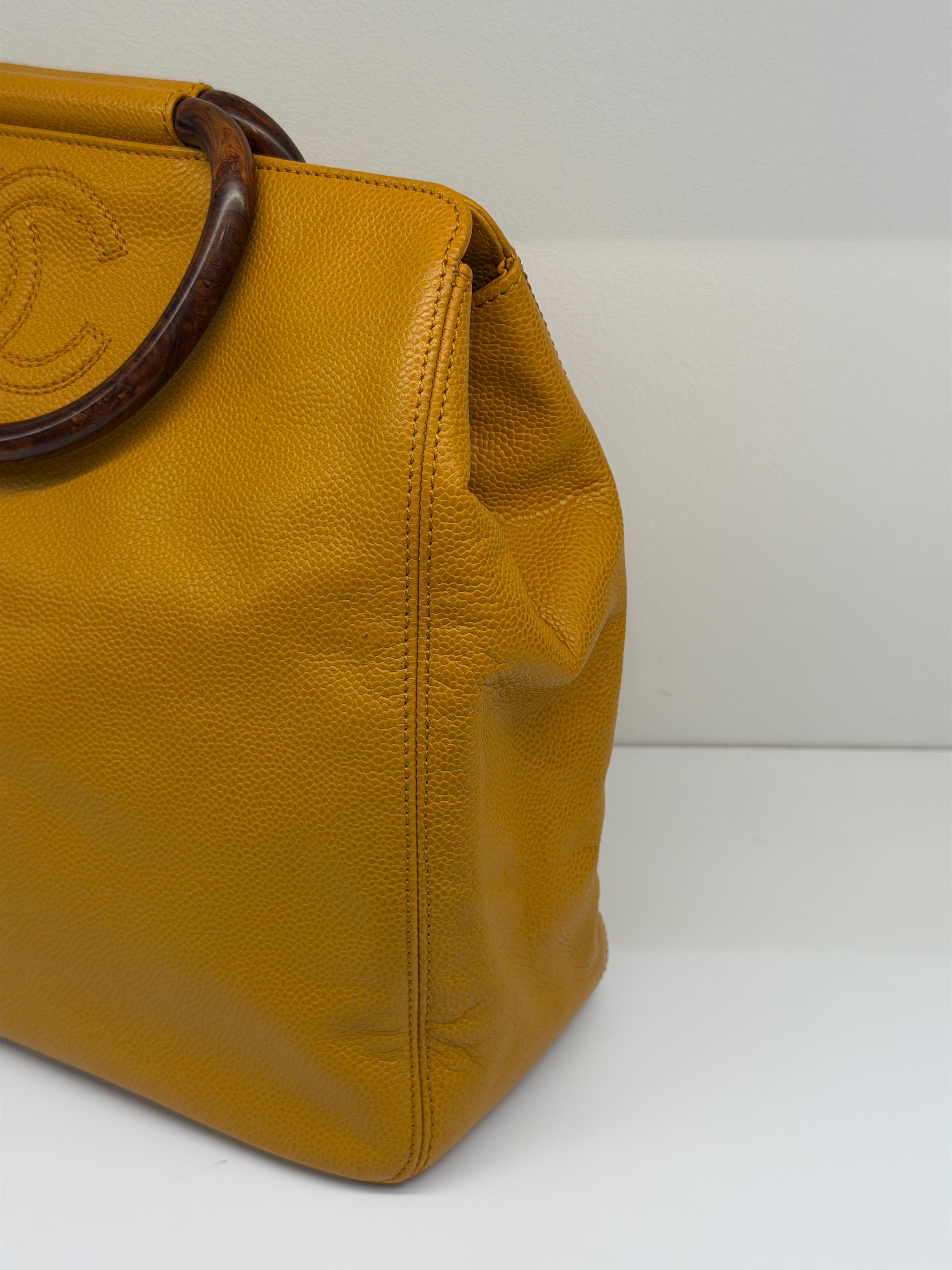 Borsa Tote Chanel Vintage in Pelle Caviar