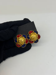 Orecchini Vintage Chanel con Caratteristico Design a Fiore