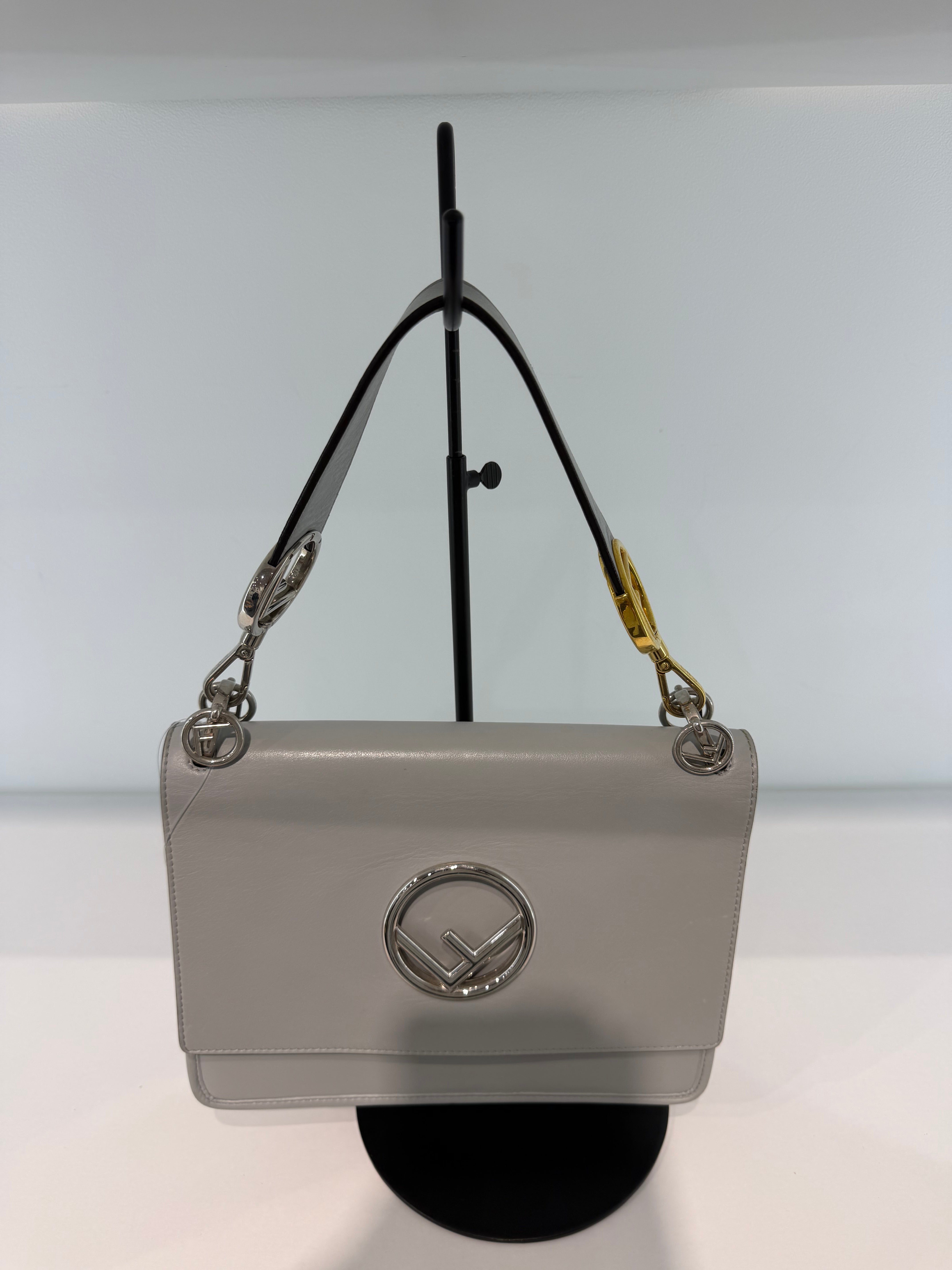 Borsa a Tracolla Fendi Kan I