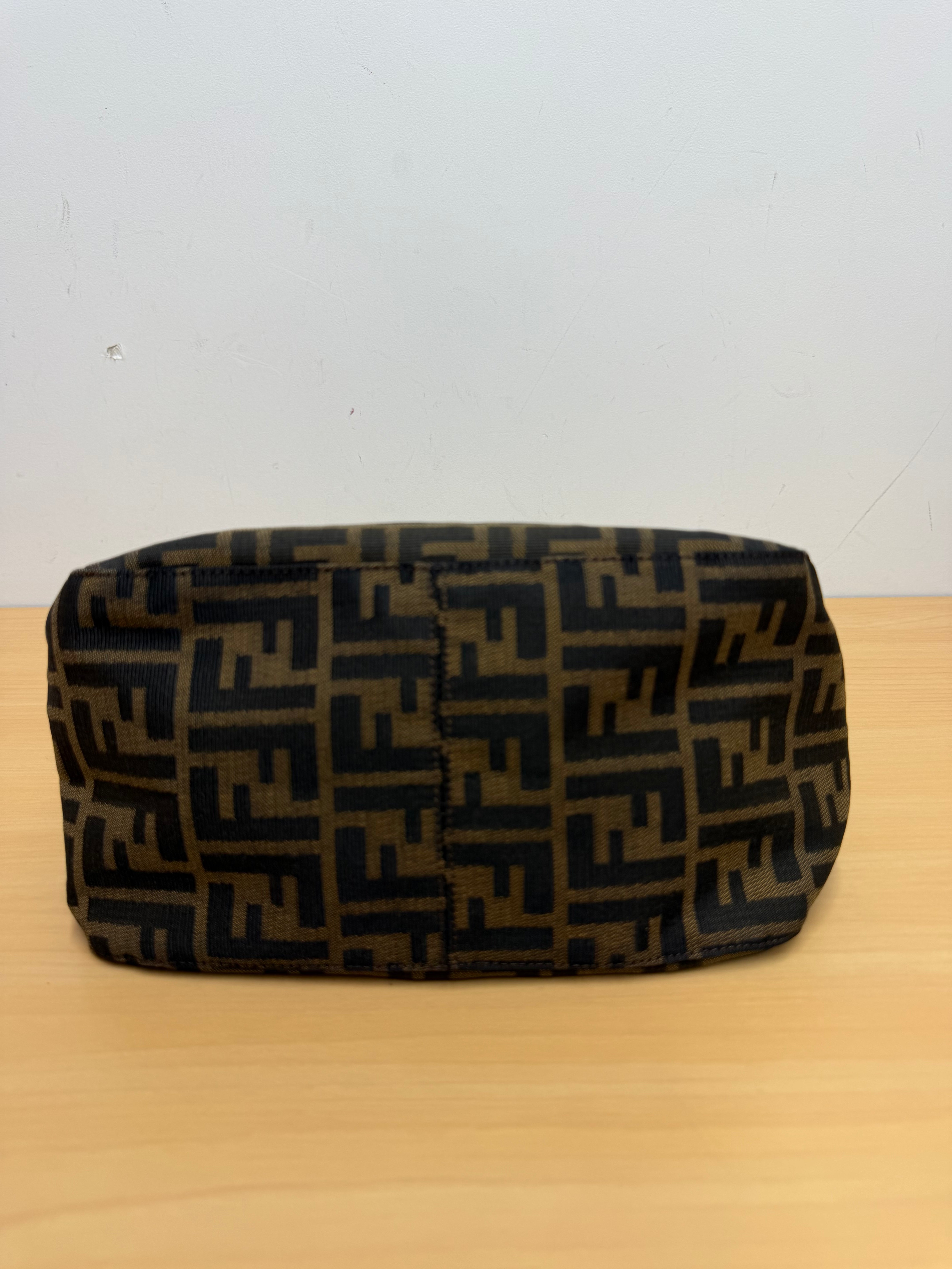Borsa Fendi Zucca Mamma Baguette