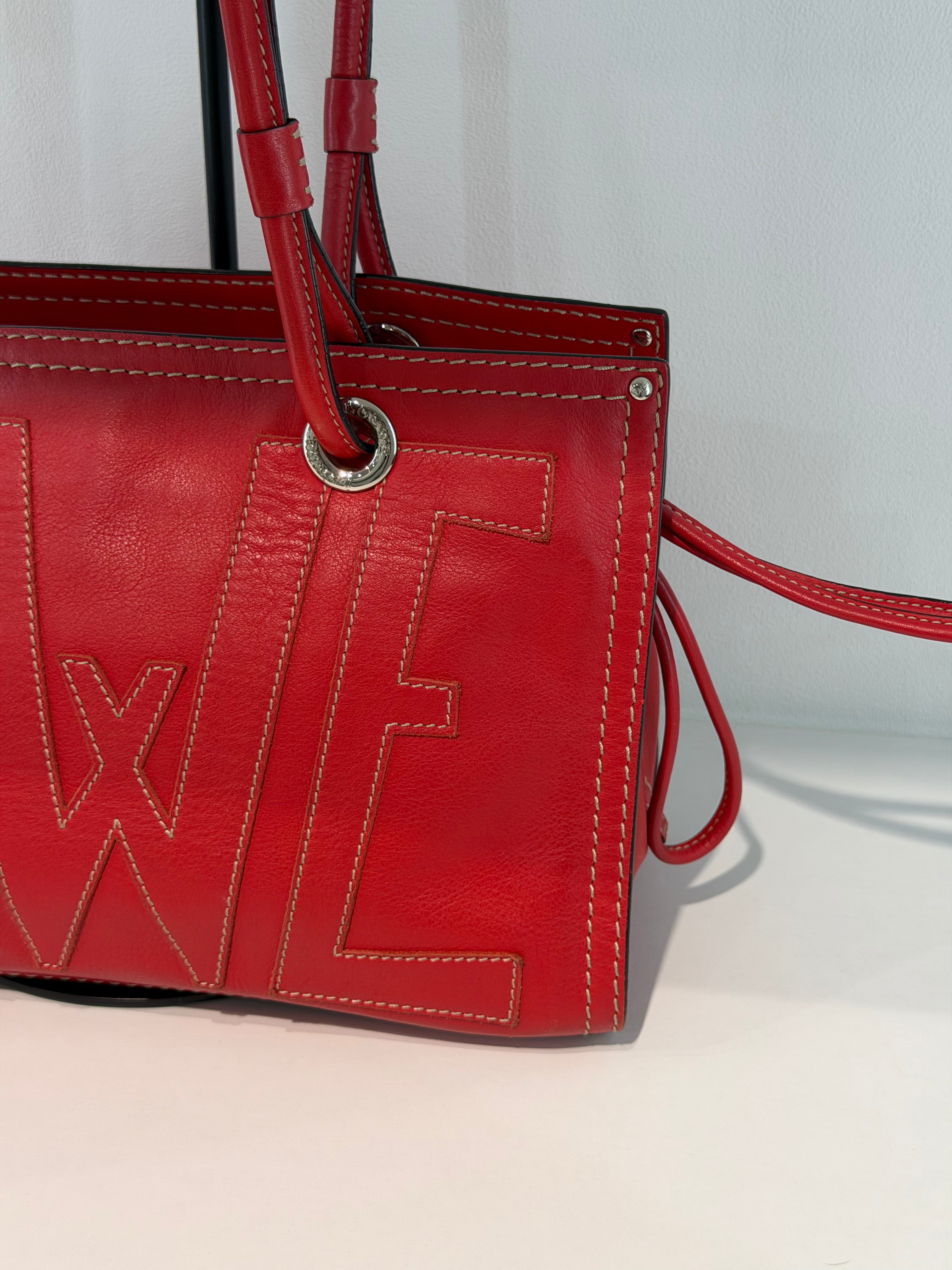 Loewe Logo Tote in Pelle Rossa