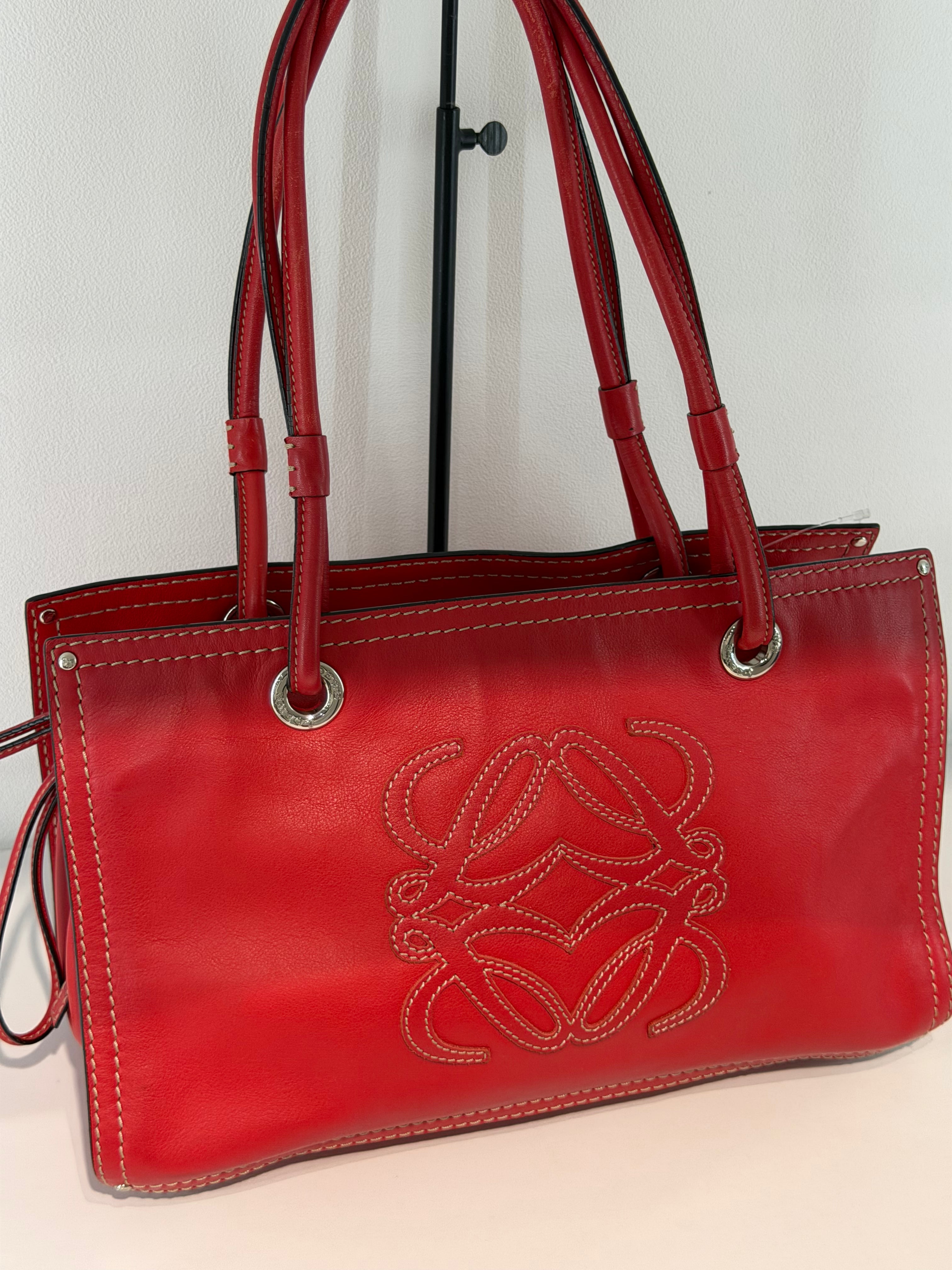 Loewe Logo Tote in Pelle Rossa