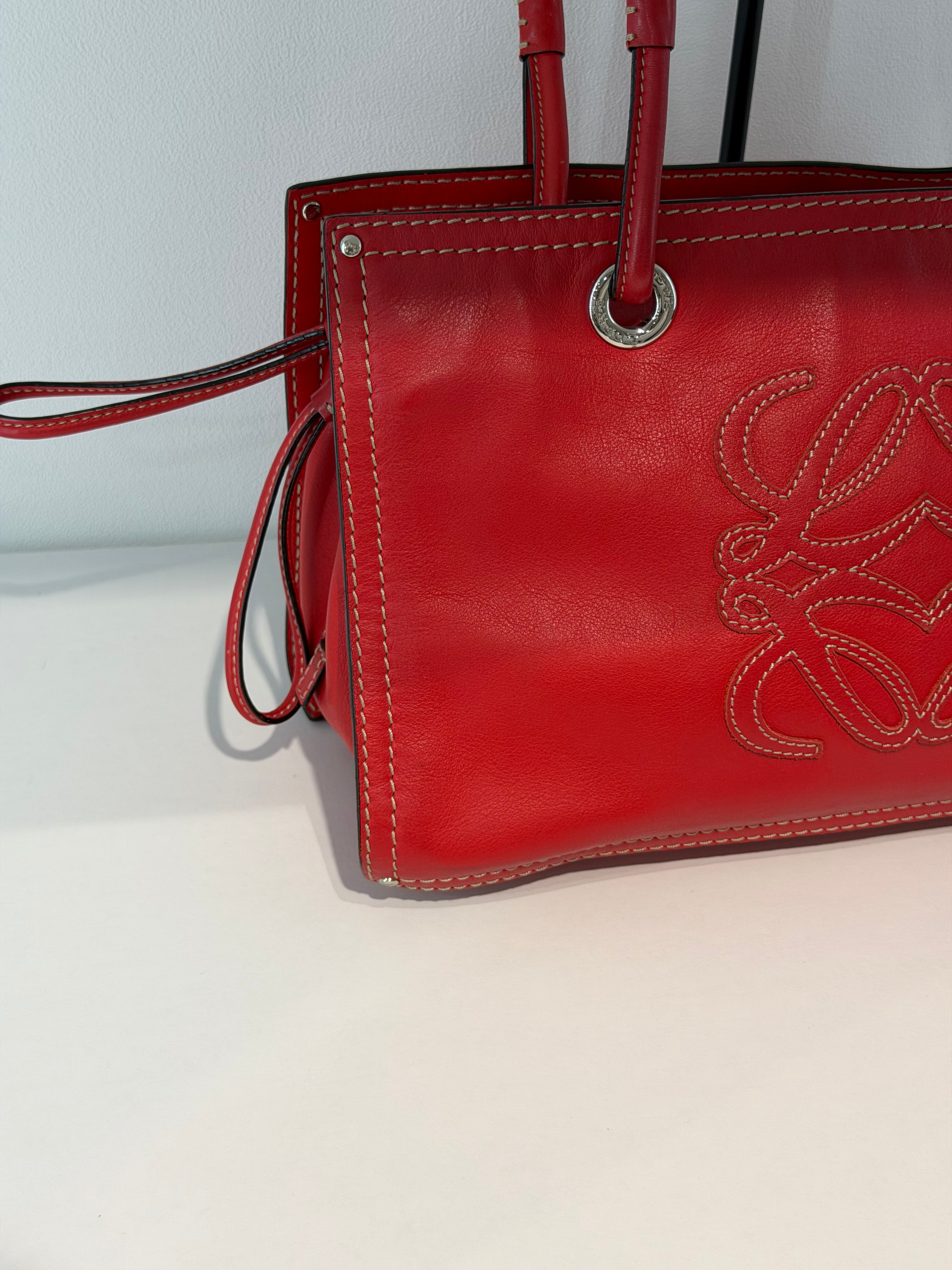 Loewe Logo Tote in Pelle Rossa