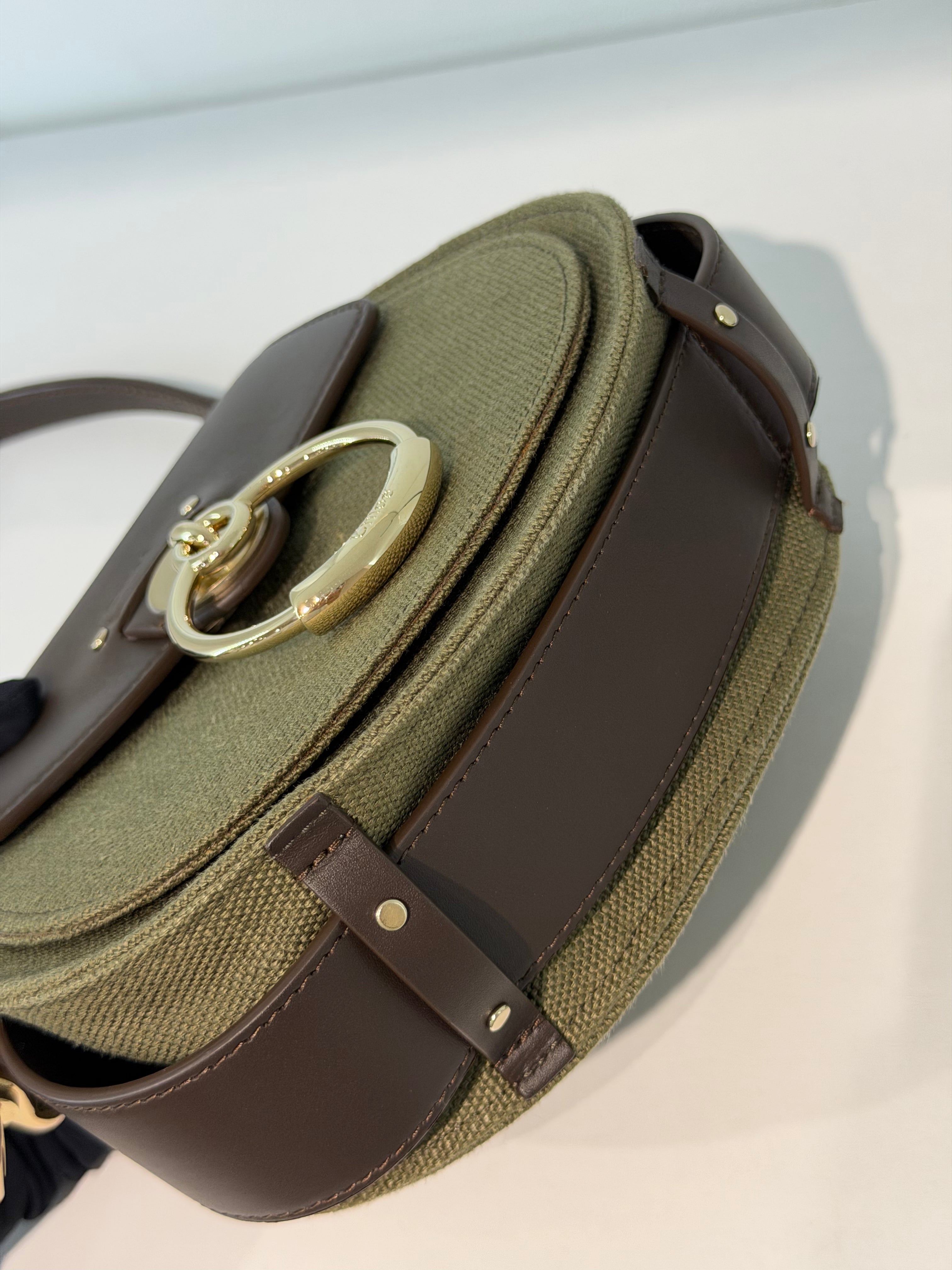 Borsa Chloé Tess Small in Tela e in Pelle