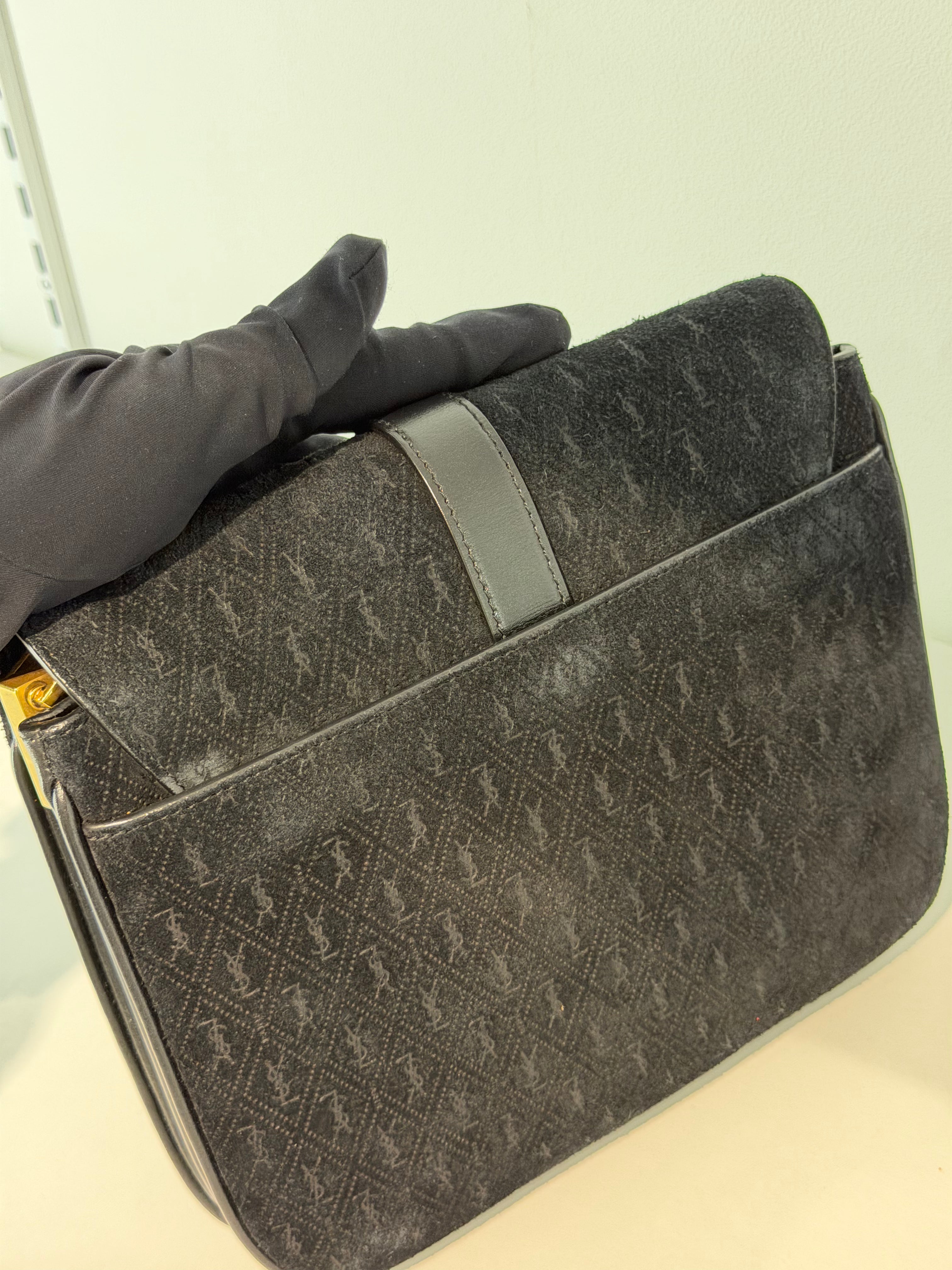 Borsa a Tracolla Saint Laurent Le Monogramme Small Satchel in Suede Nero