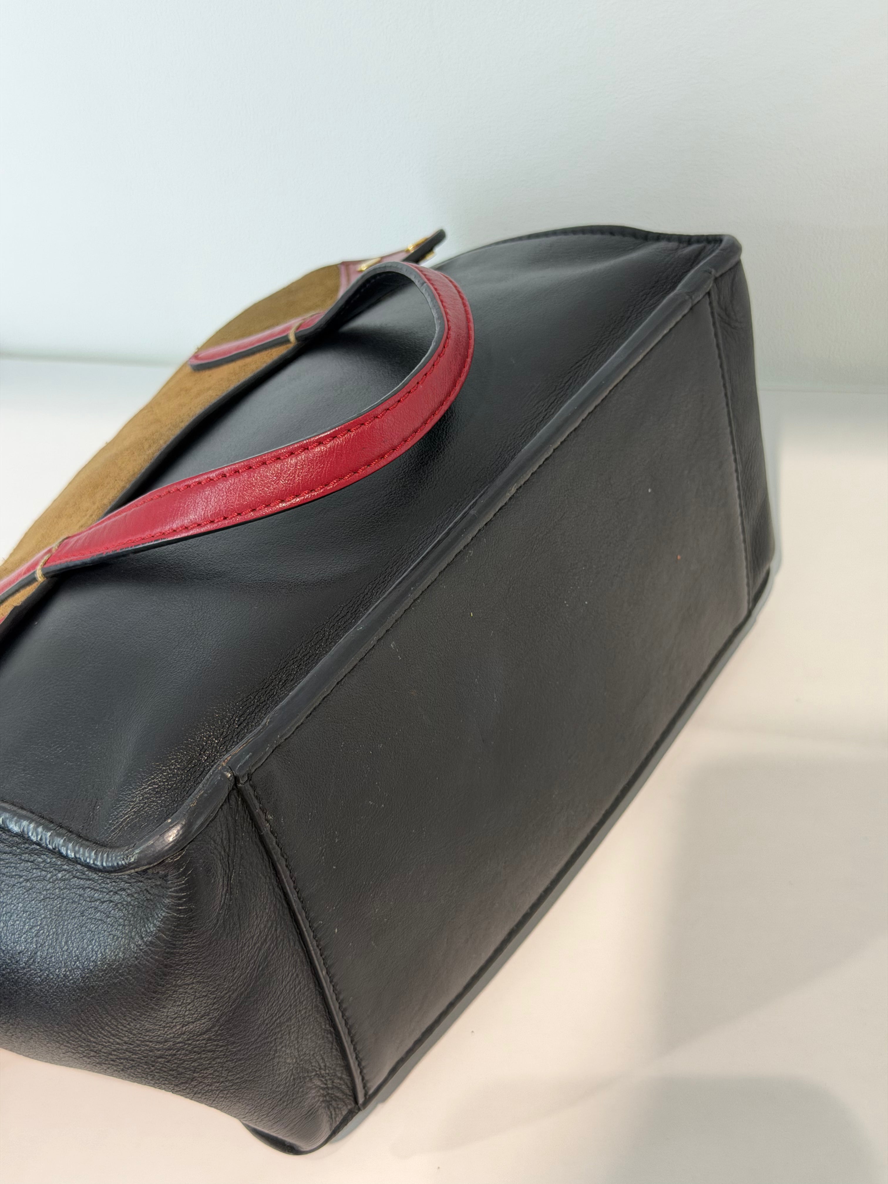 Borsa Fendi Flip in Pelle Nera e Camoscio Marrone