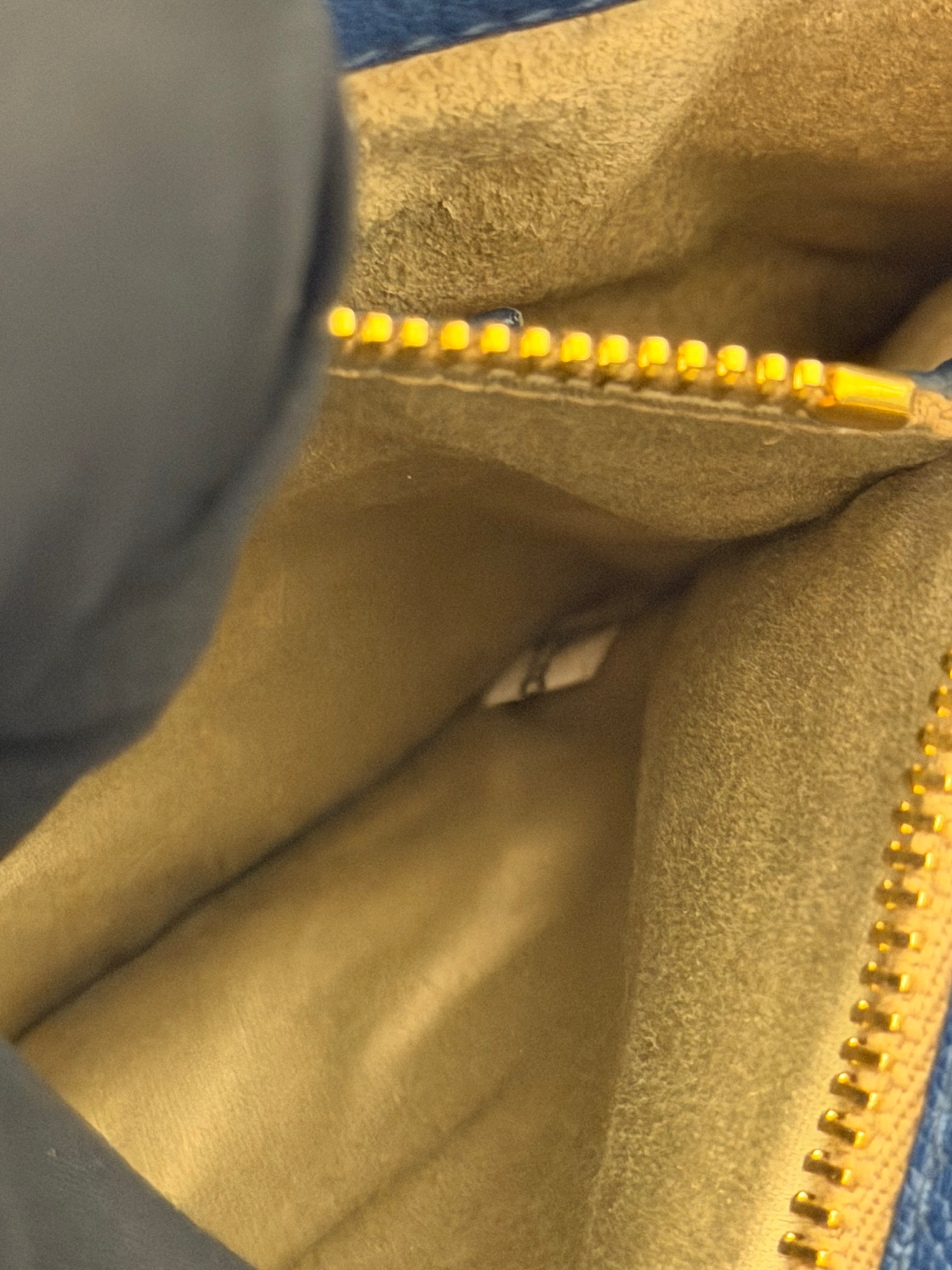 Borsa a Tracolla Miu Miu in Pelle Blu