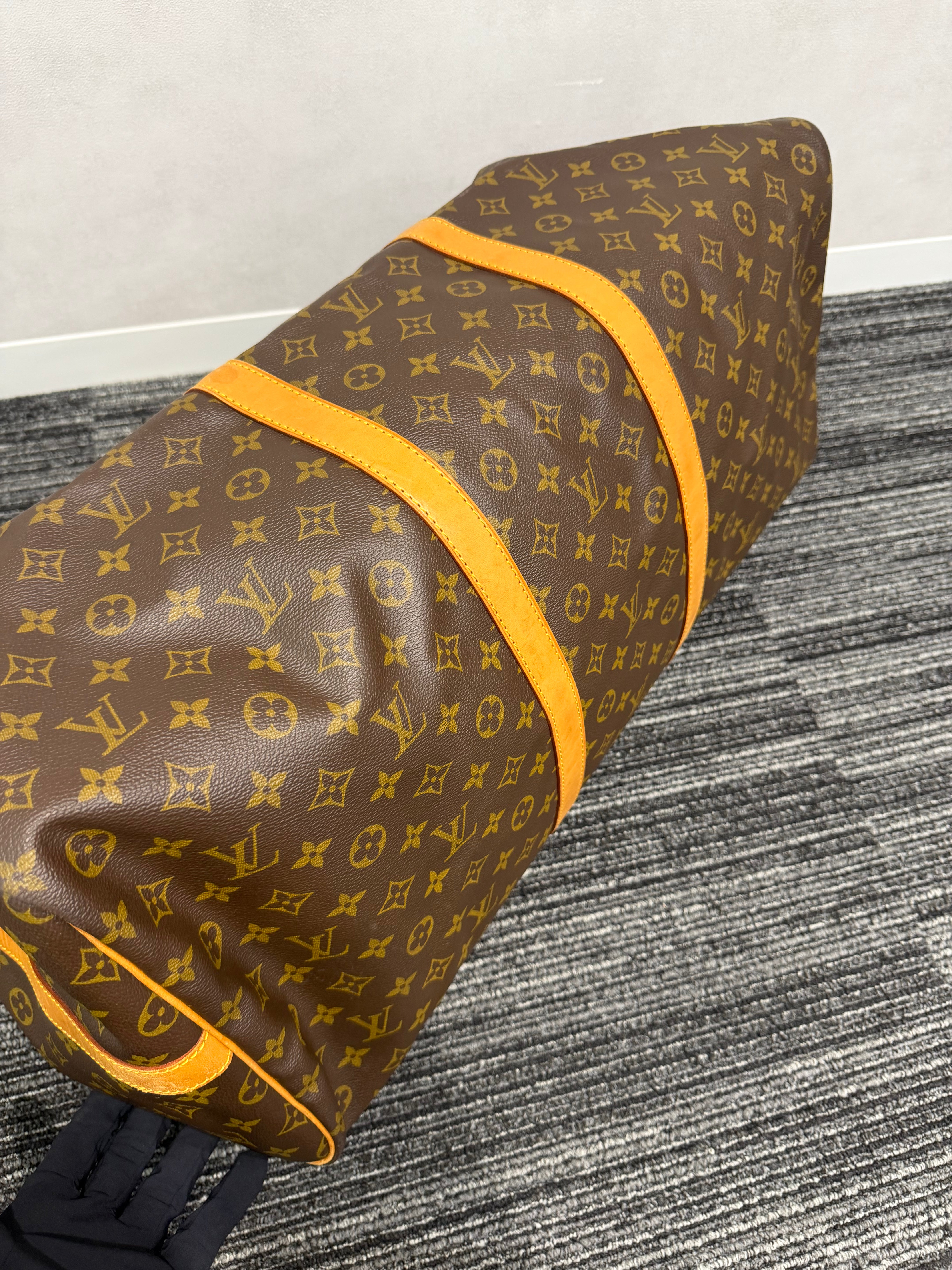 Louis Vuitton Monogram Keepall Bandoulière 60