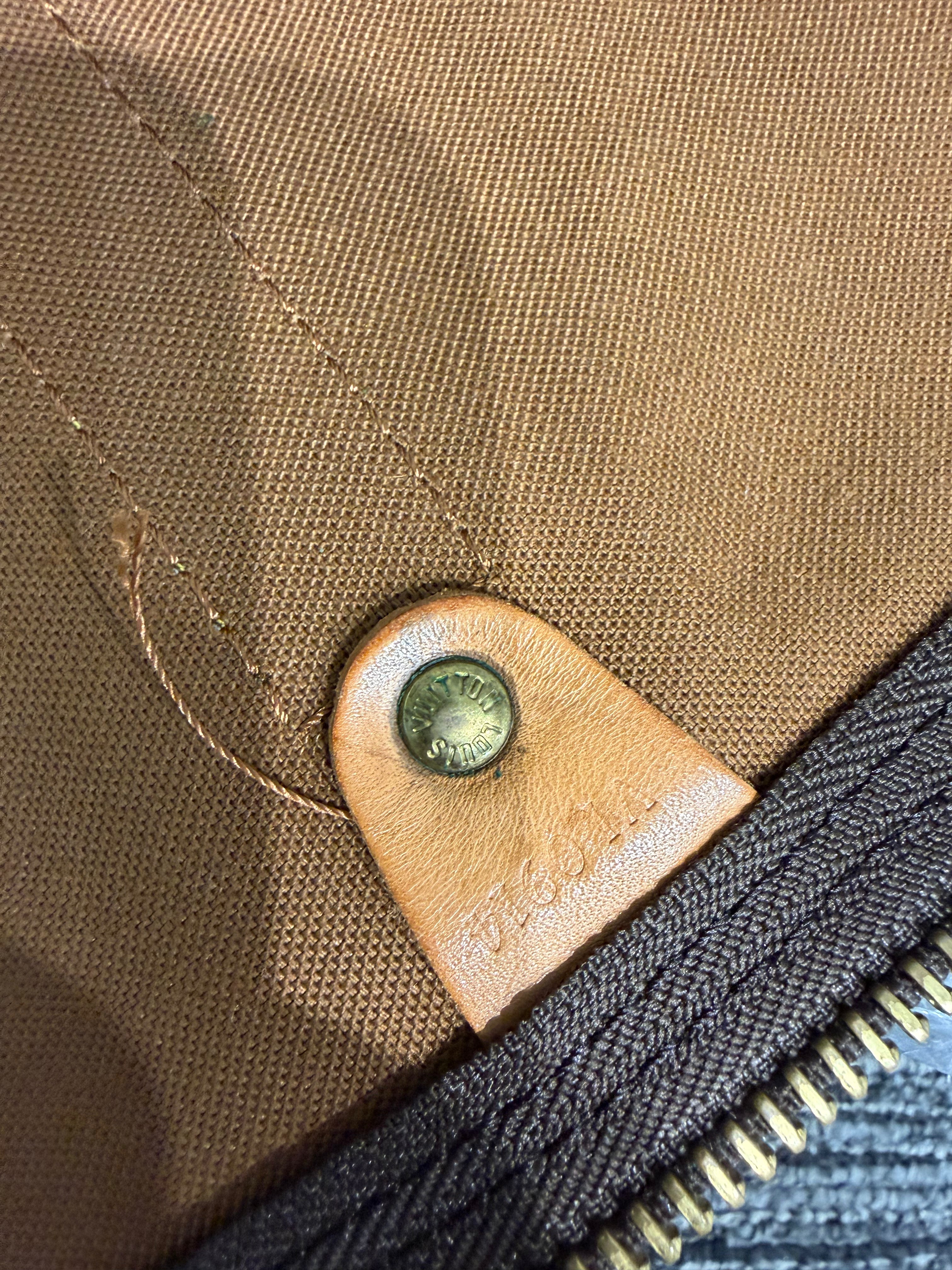 Louis Vuitton Monogram Keepall Bandoulière 60