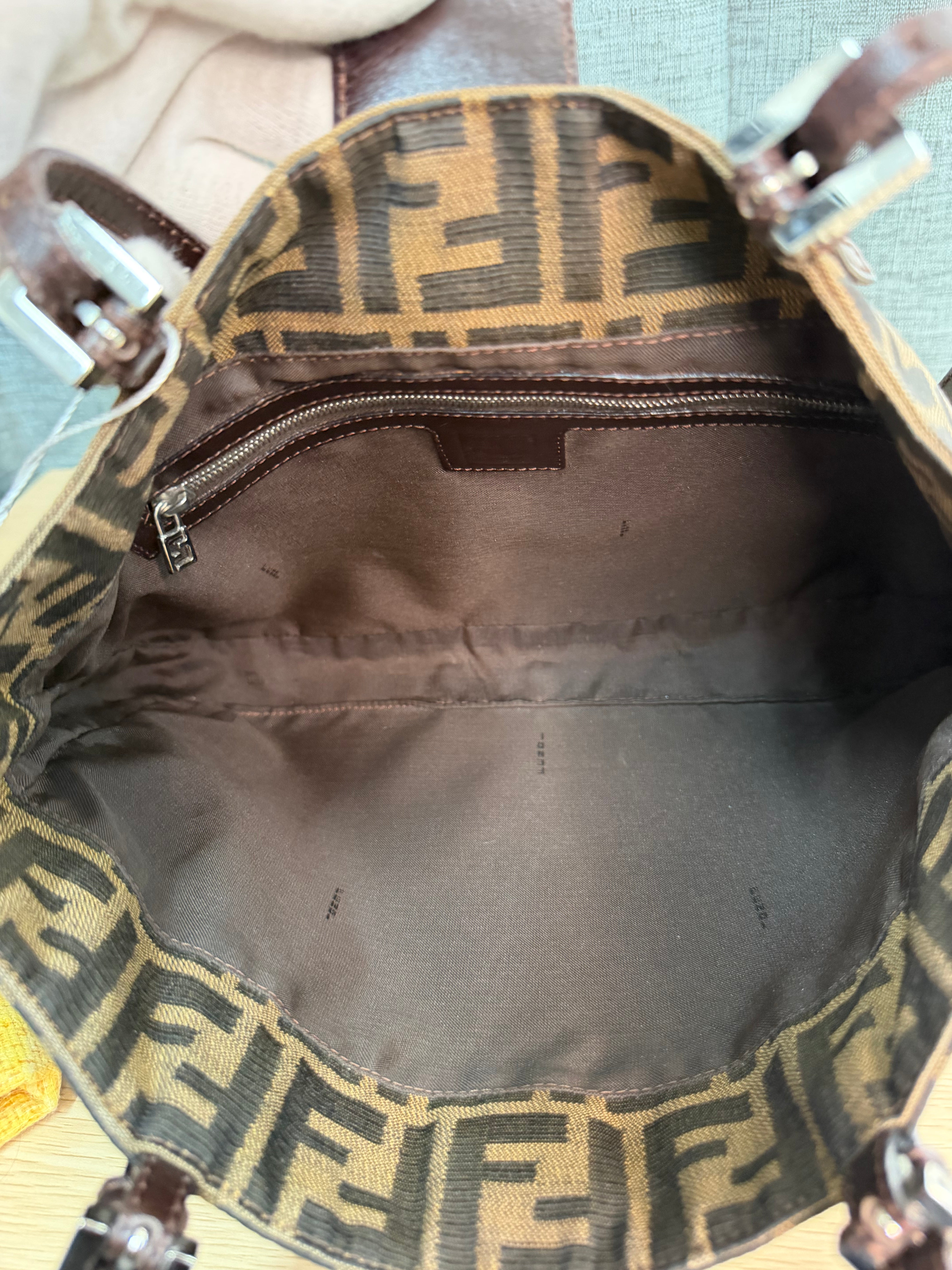 Borsa a Spalla Fendi Vintage in Tela Zucca