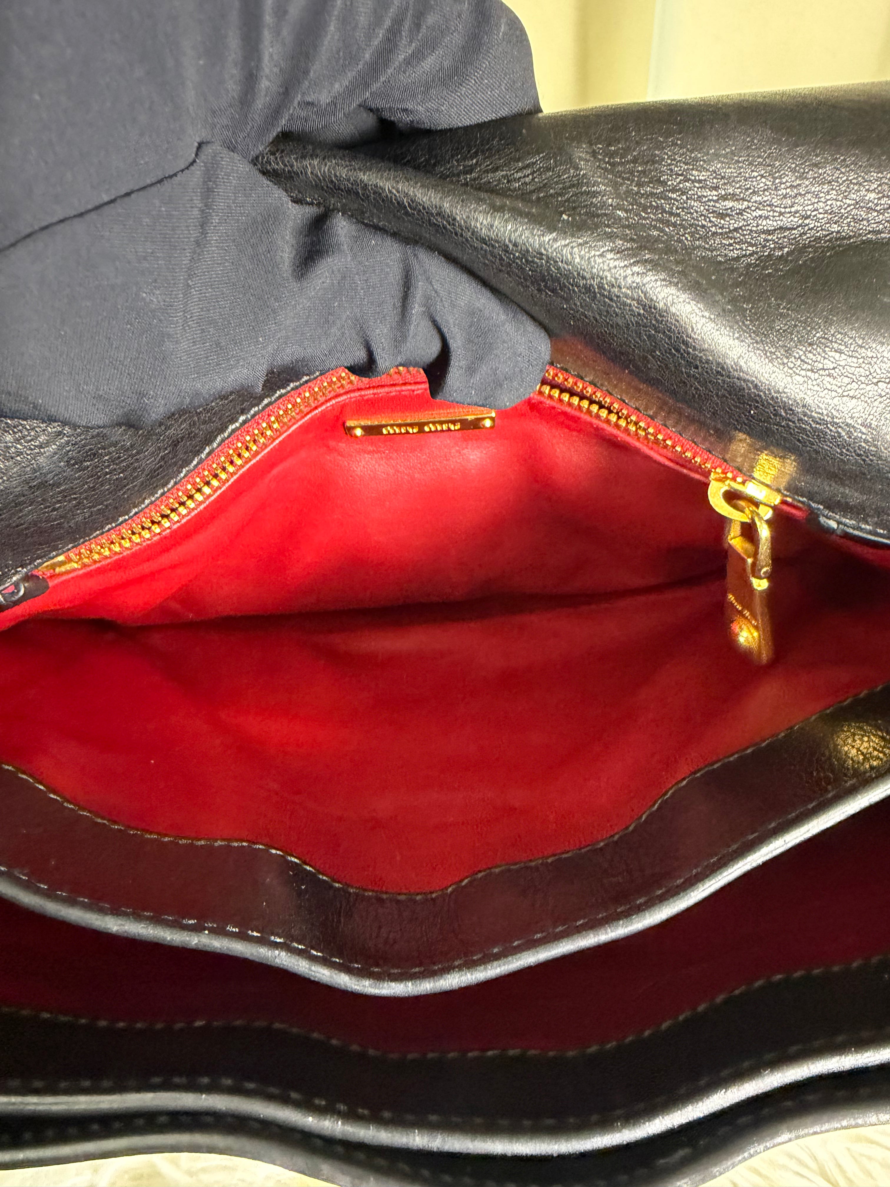 Borsa Vintage Archive Miu Miu in Pelle Nera