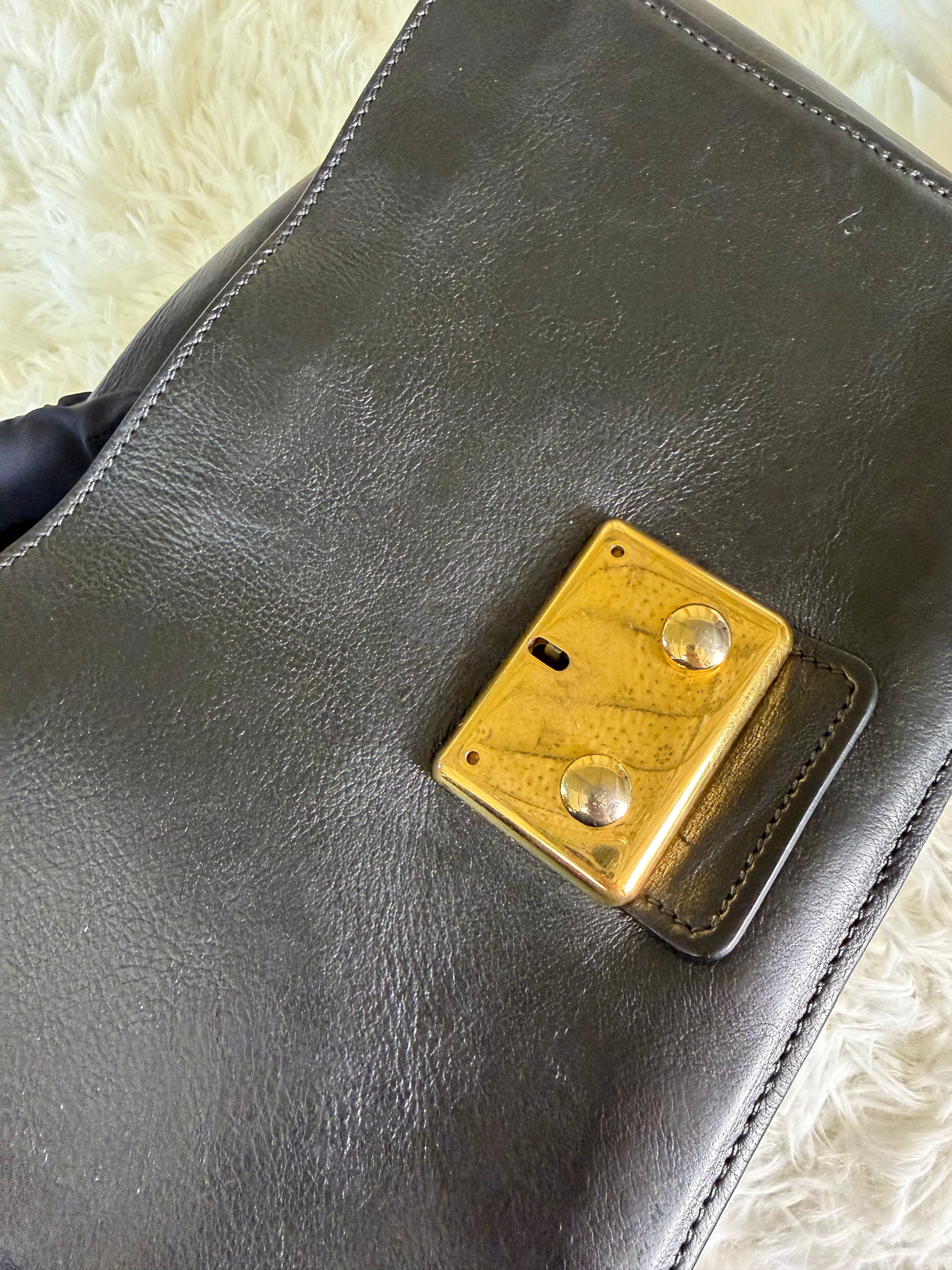 Borsa Vintage Archive Miu Miu in Pelle Nera