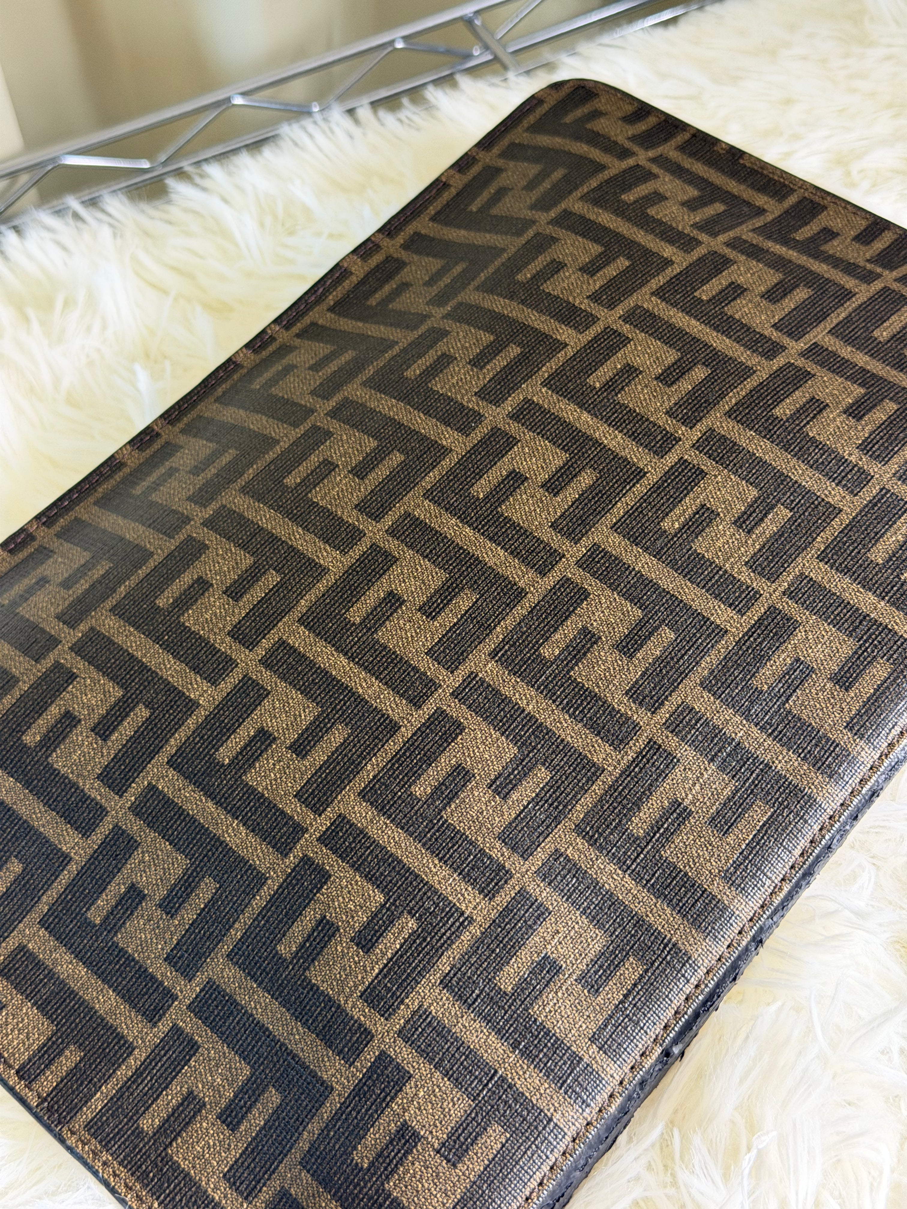 Pochette di Fendi in Tela Zucca