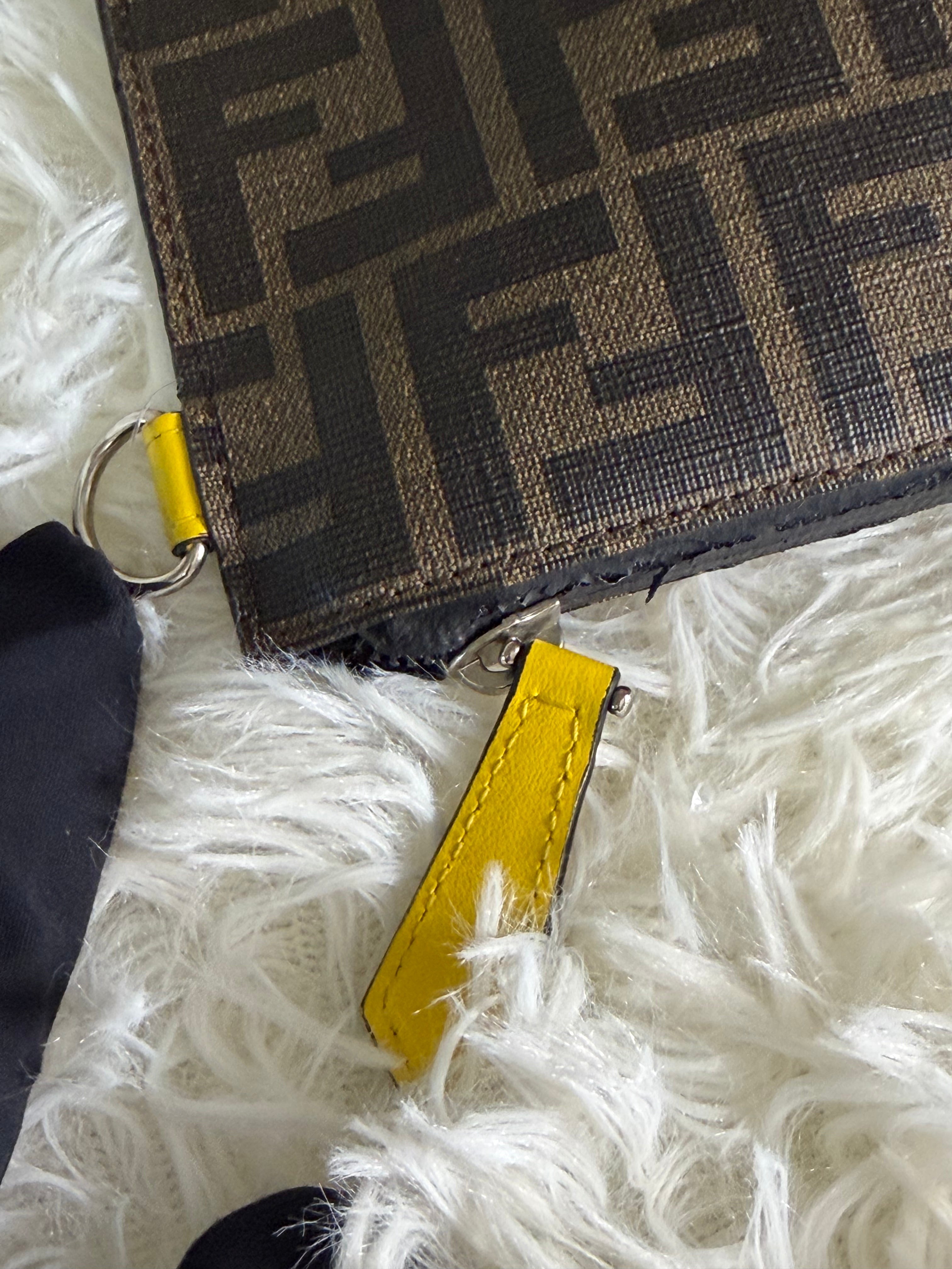 Pochette di Fendi in Tela Zucca