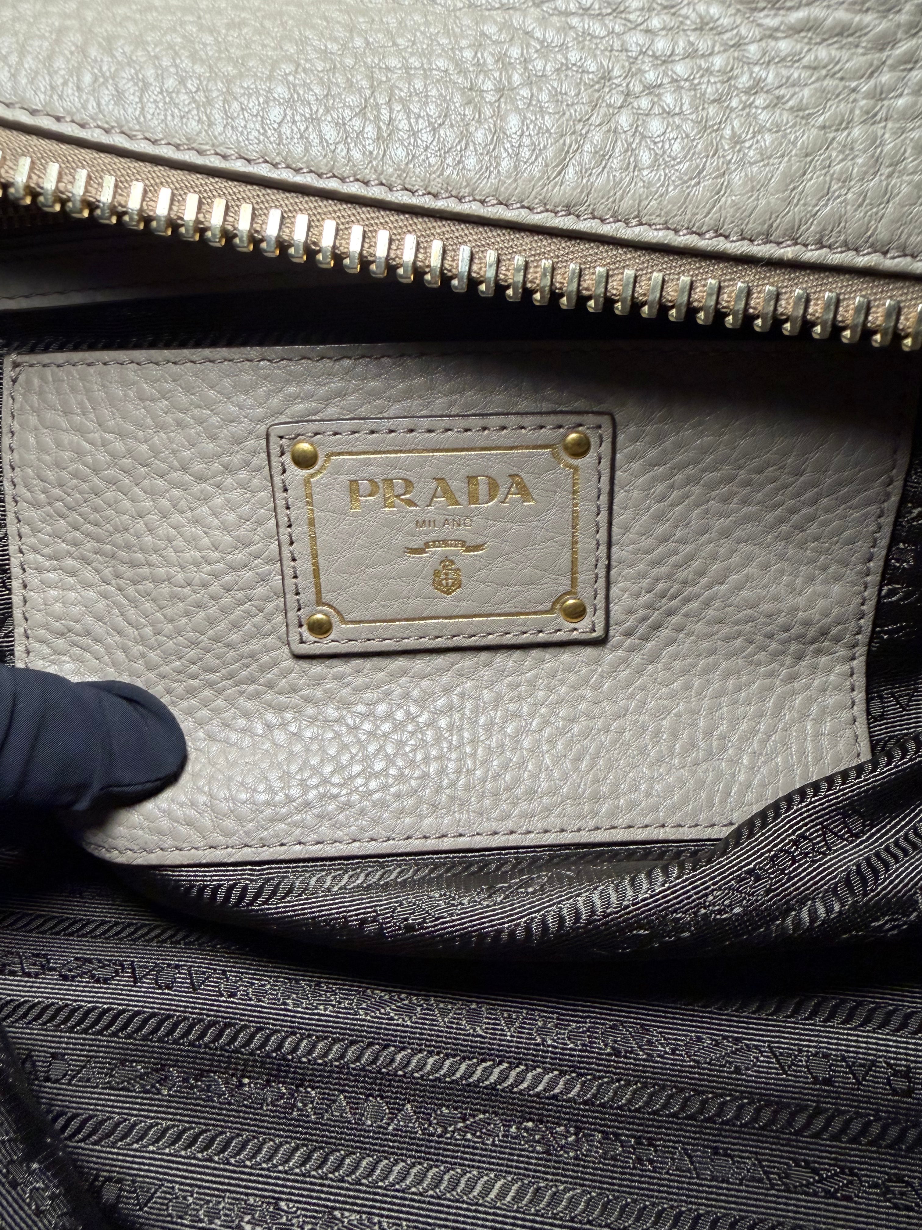 Borsa Prada Boston in Pelle Martellata