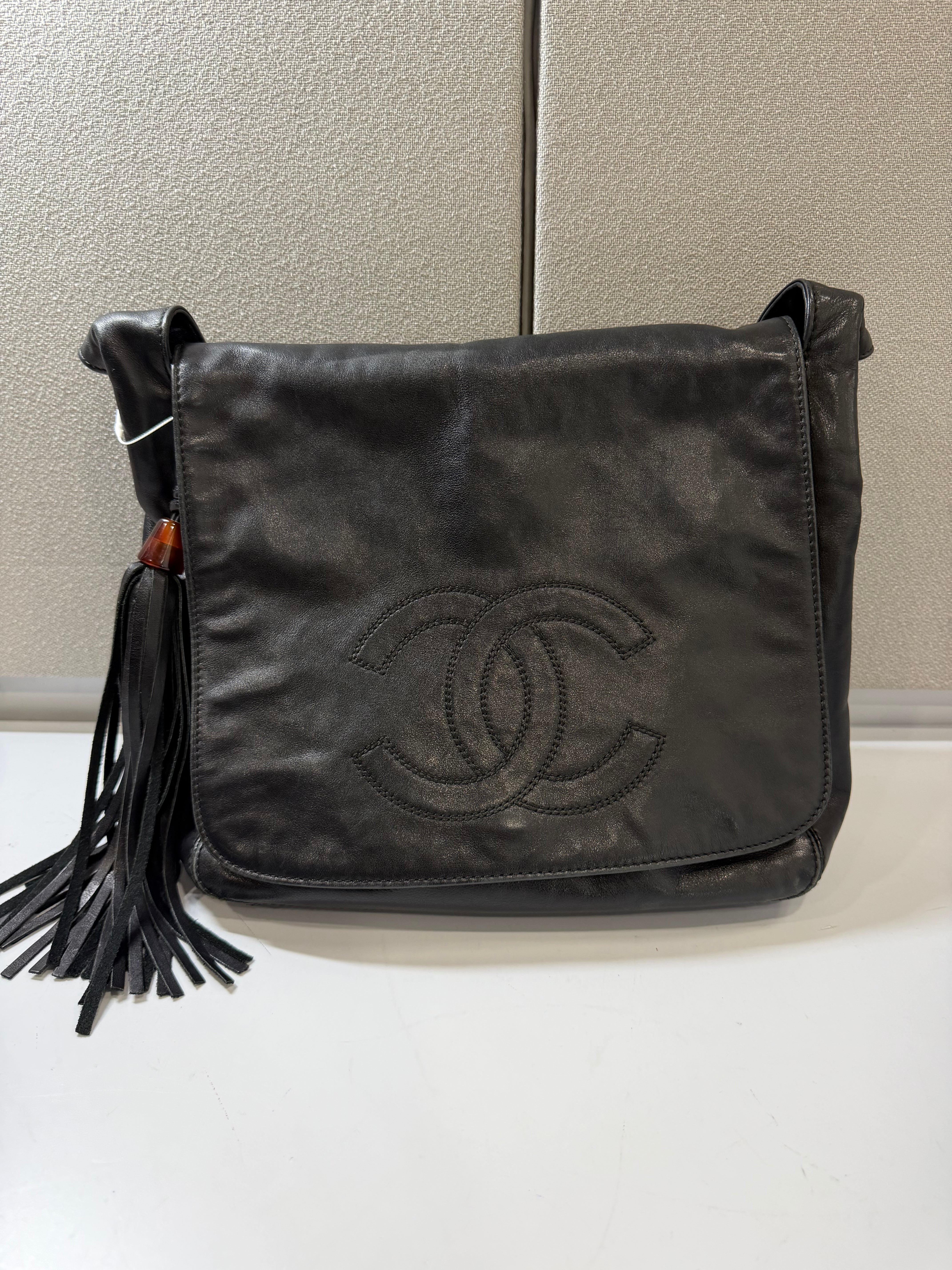 Borsa Vintage di Chanel in Pelle Nera