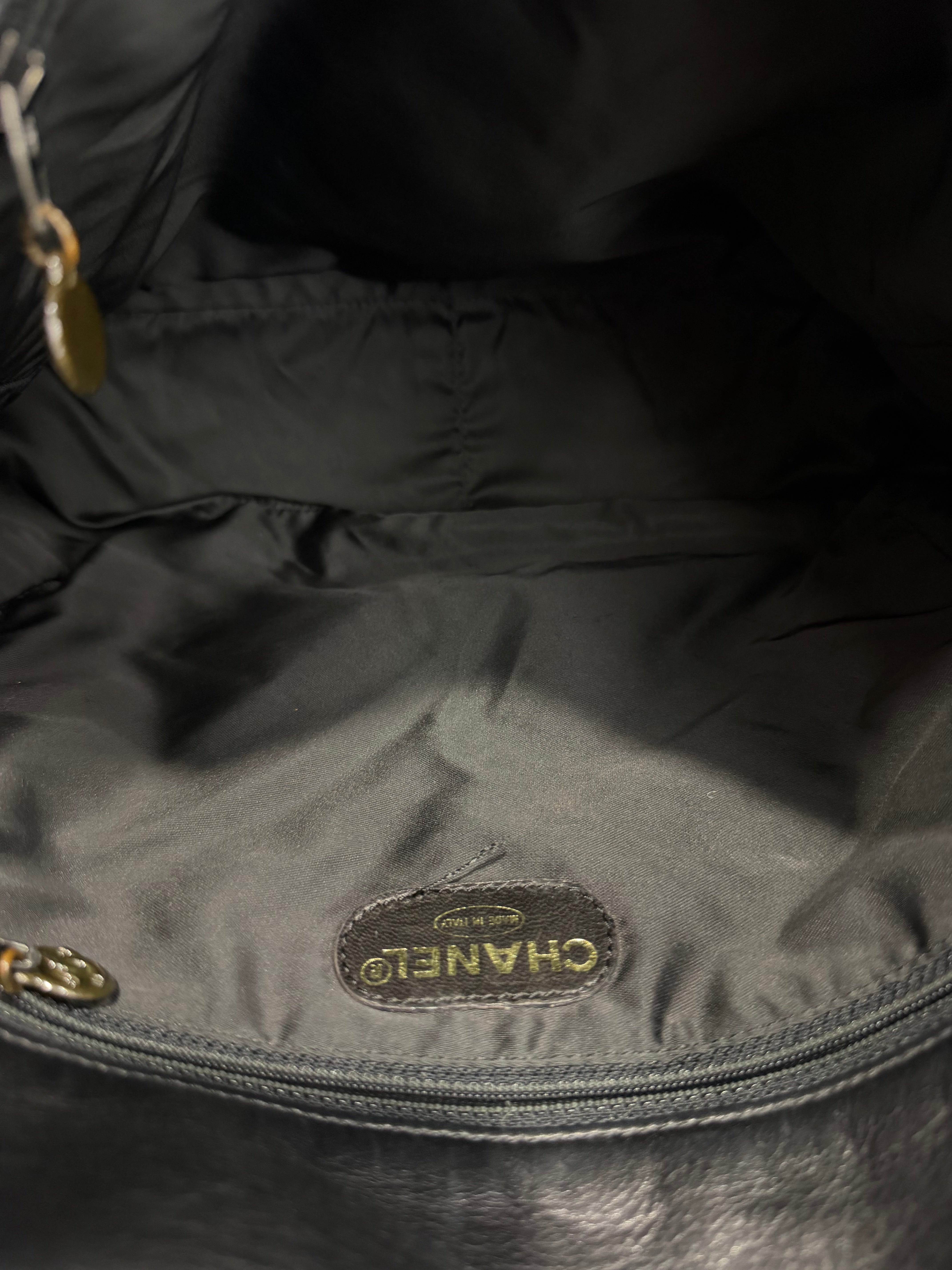 Borsa Vintage di Chanel in Pelle Nera
