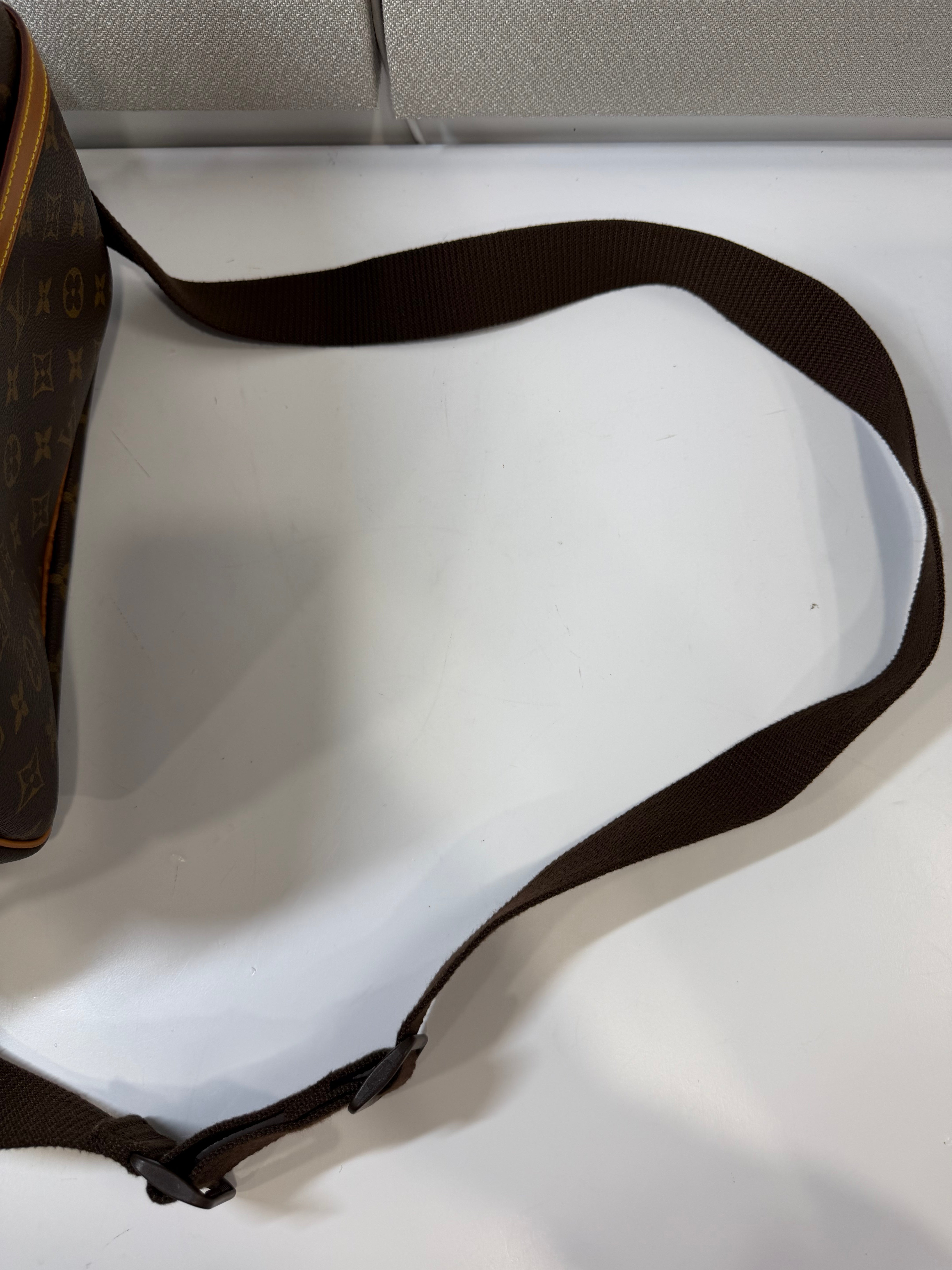 Borsa Louis Vuitton Reporter PM in Tela Monogram