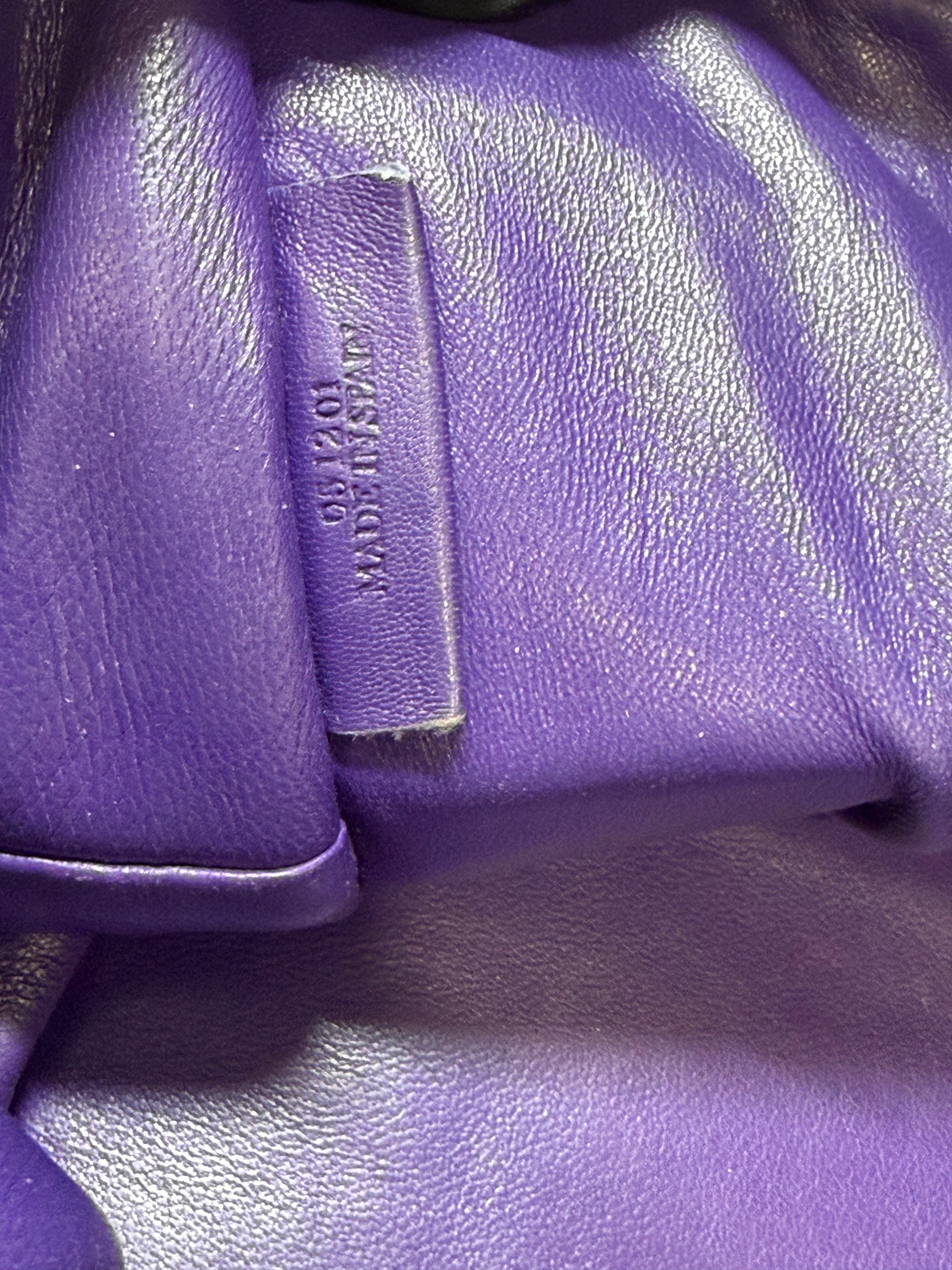 Borsa Loewe Amazona in Pelle Viola