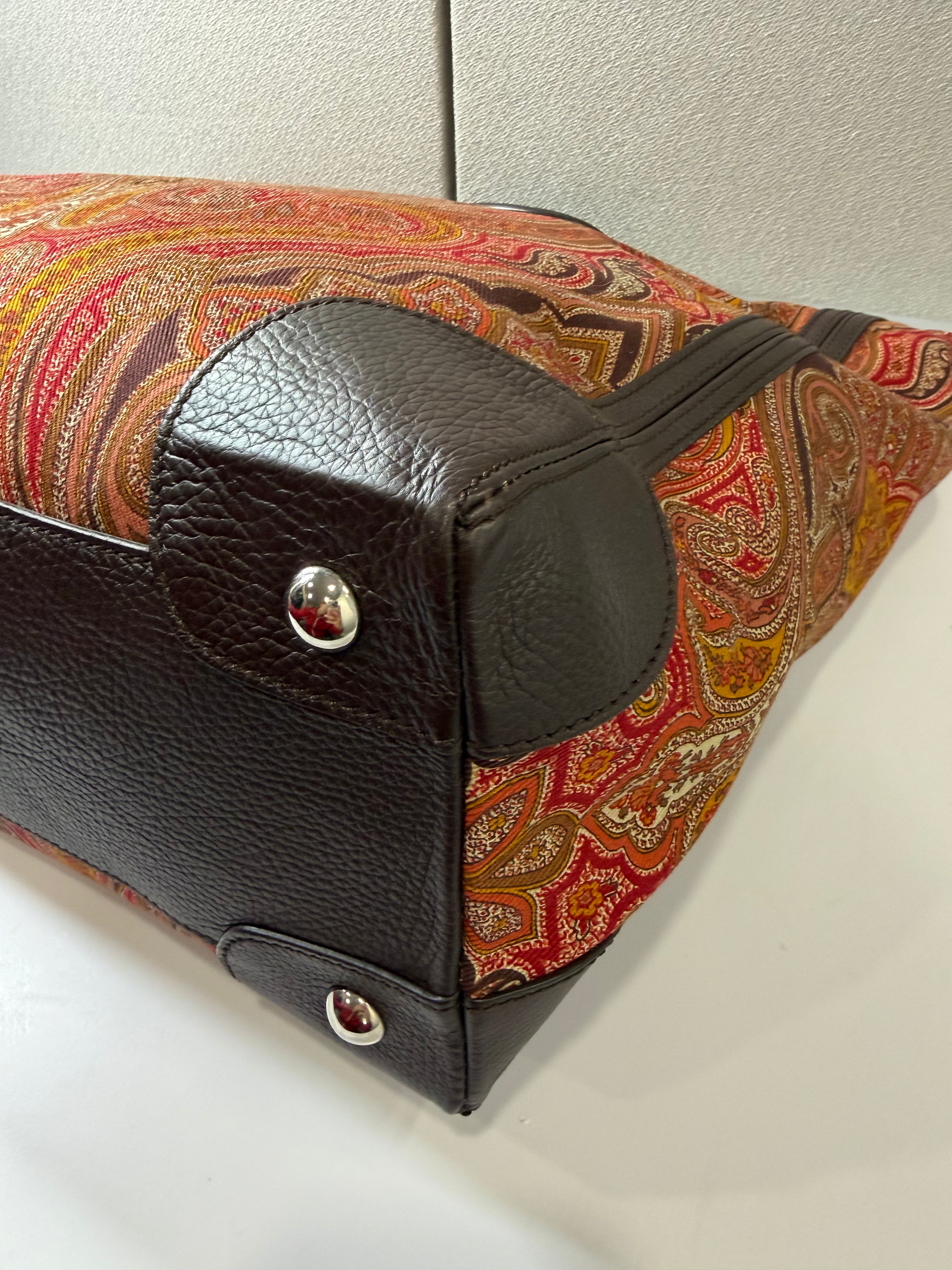Borsa Tote di Etro con Caratteristico Motivo Parsley