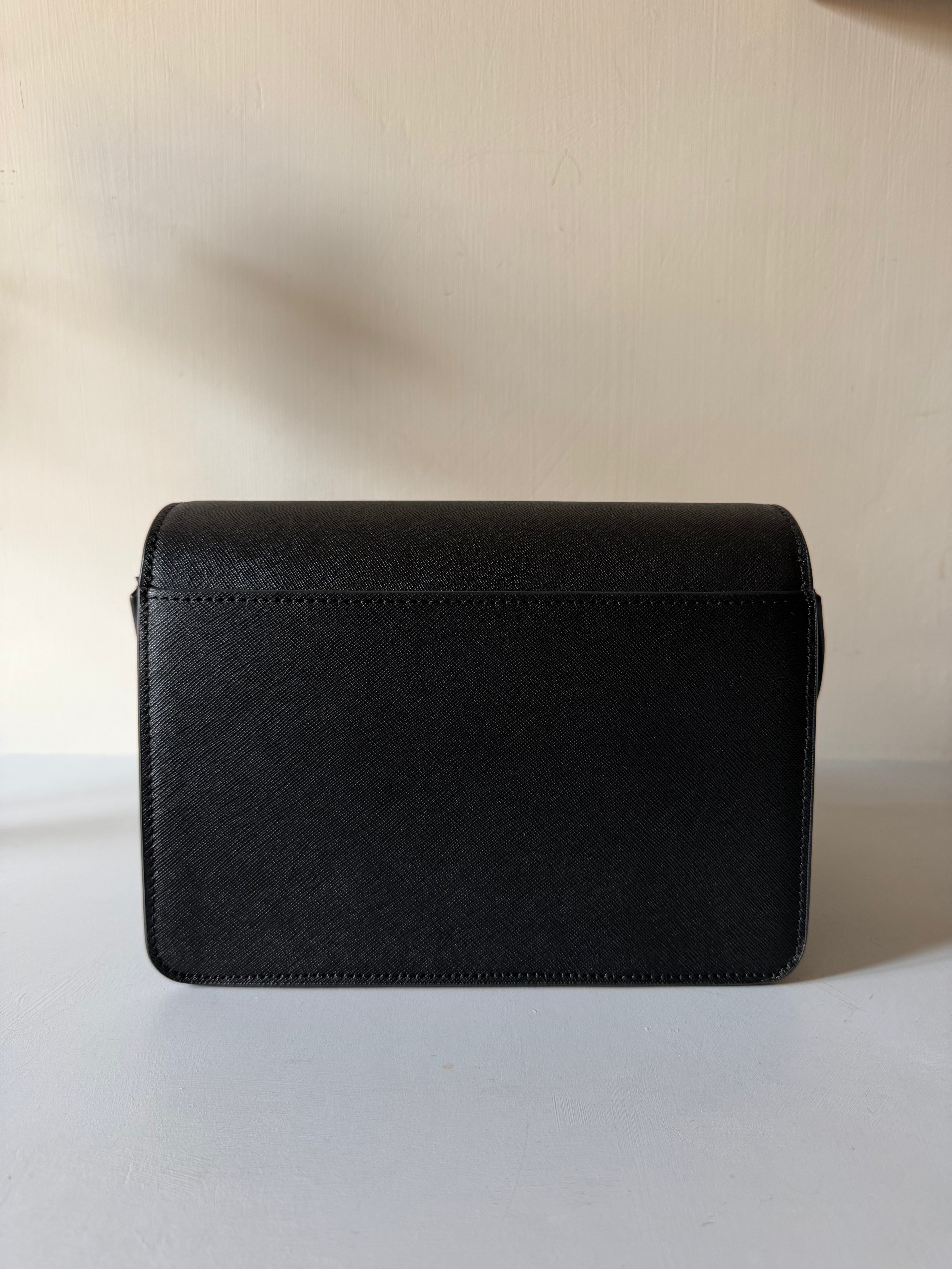 Borsa Trunk di Marni in Pelle Saffiano Nera