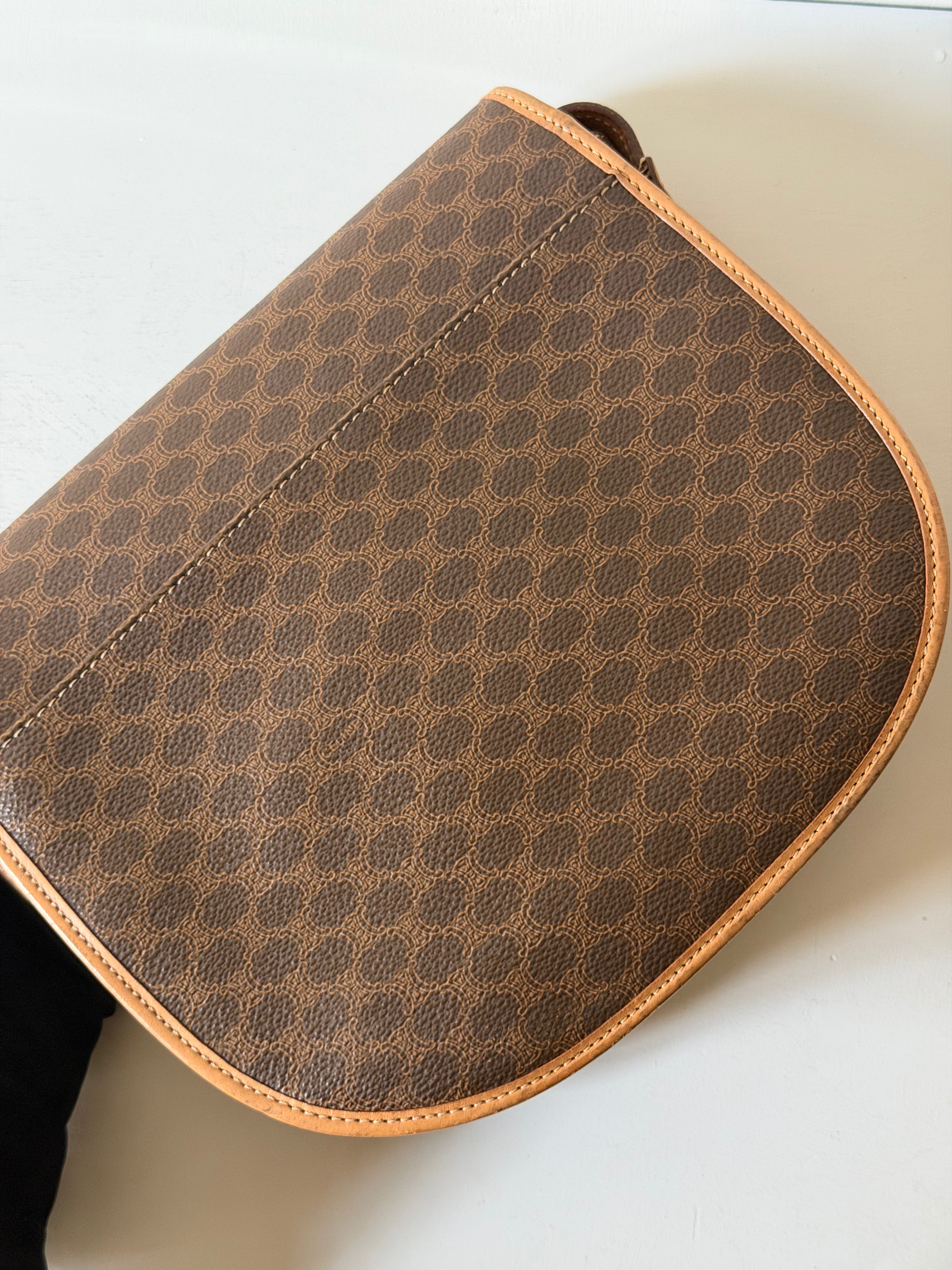 Borsa a Tracolla Vintage Celine con Iconico Motivo Macadam