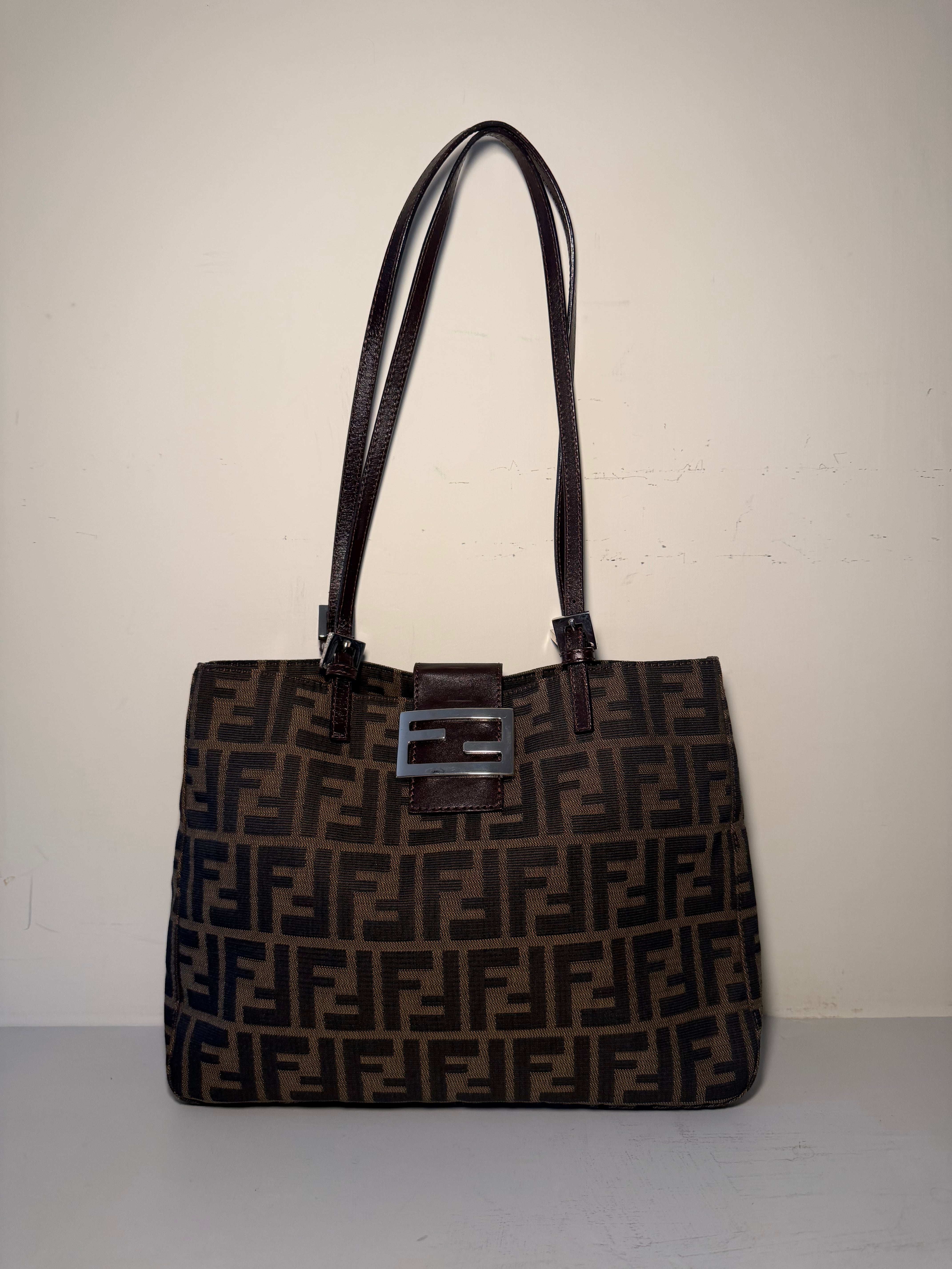 Borsa a Spalla Fendi Vintage in Tela Zucca