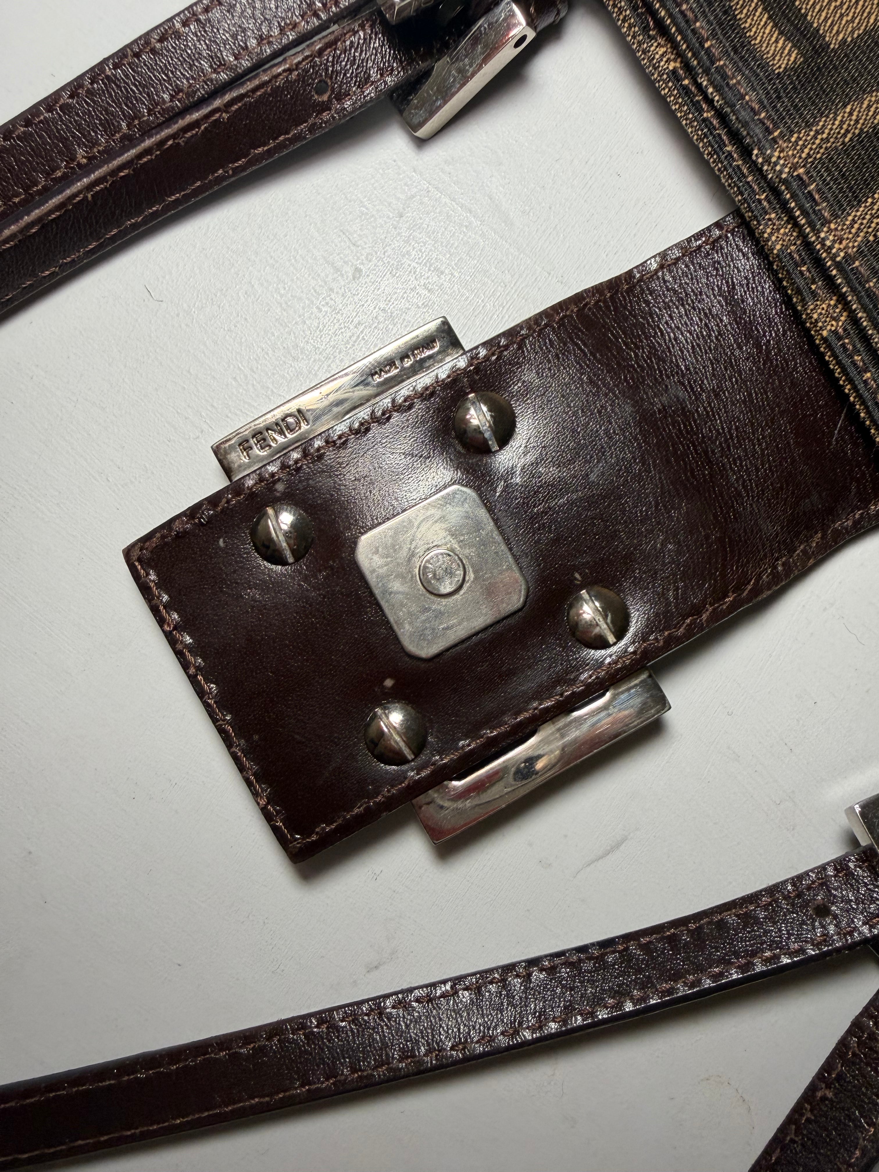 Borsa a Spalla Fendi Vintage in Tela Zucca
