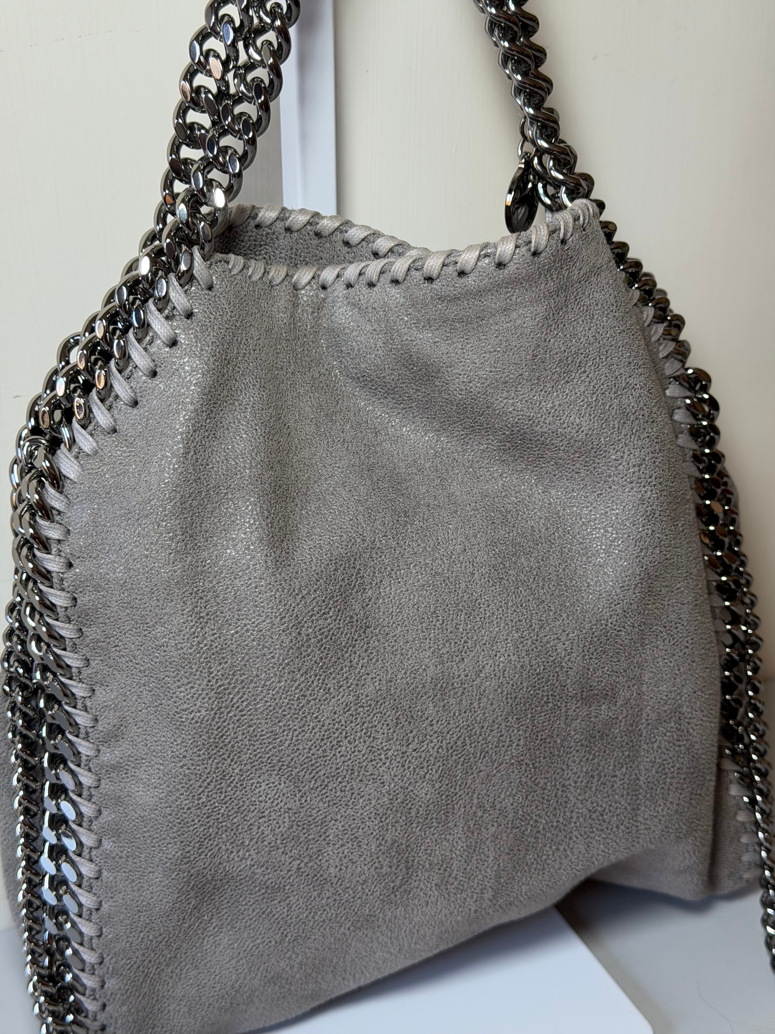 Borsa Stella McCartney Falabella in Ecopelle di Colore Grigio