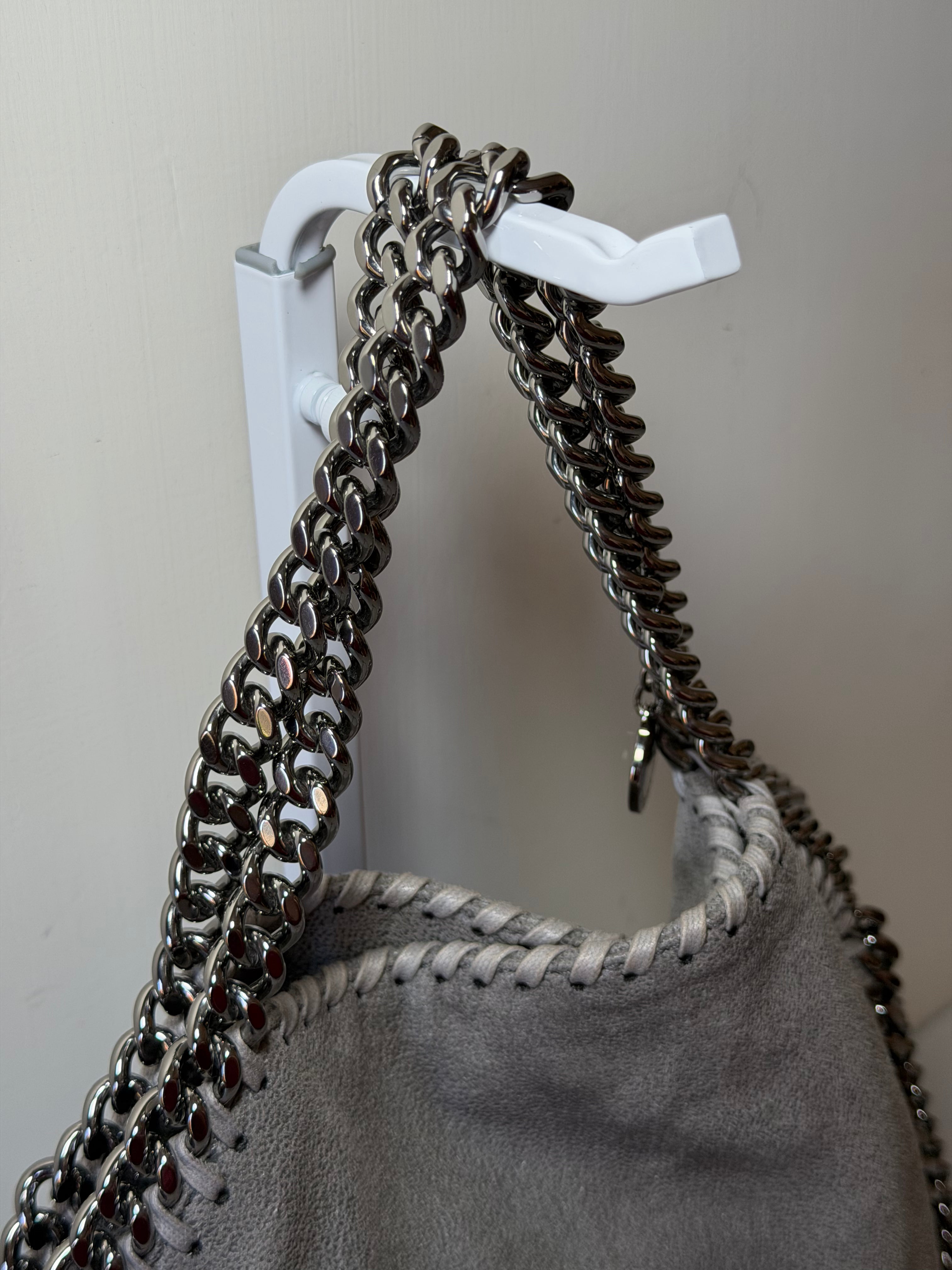 Borsa Stella McCartney Falabella in Ecopelle di Colore Grigio