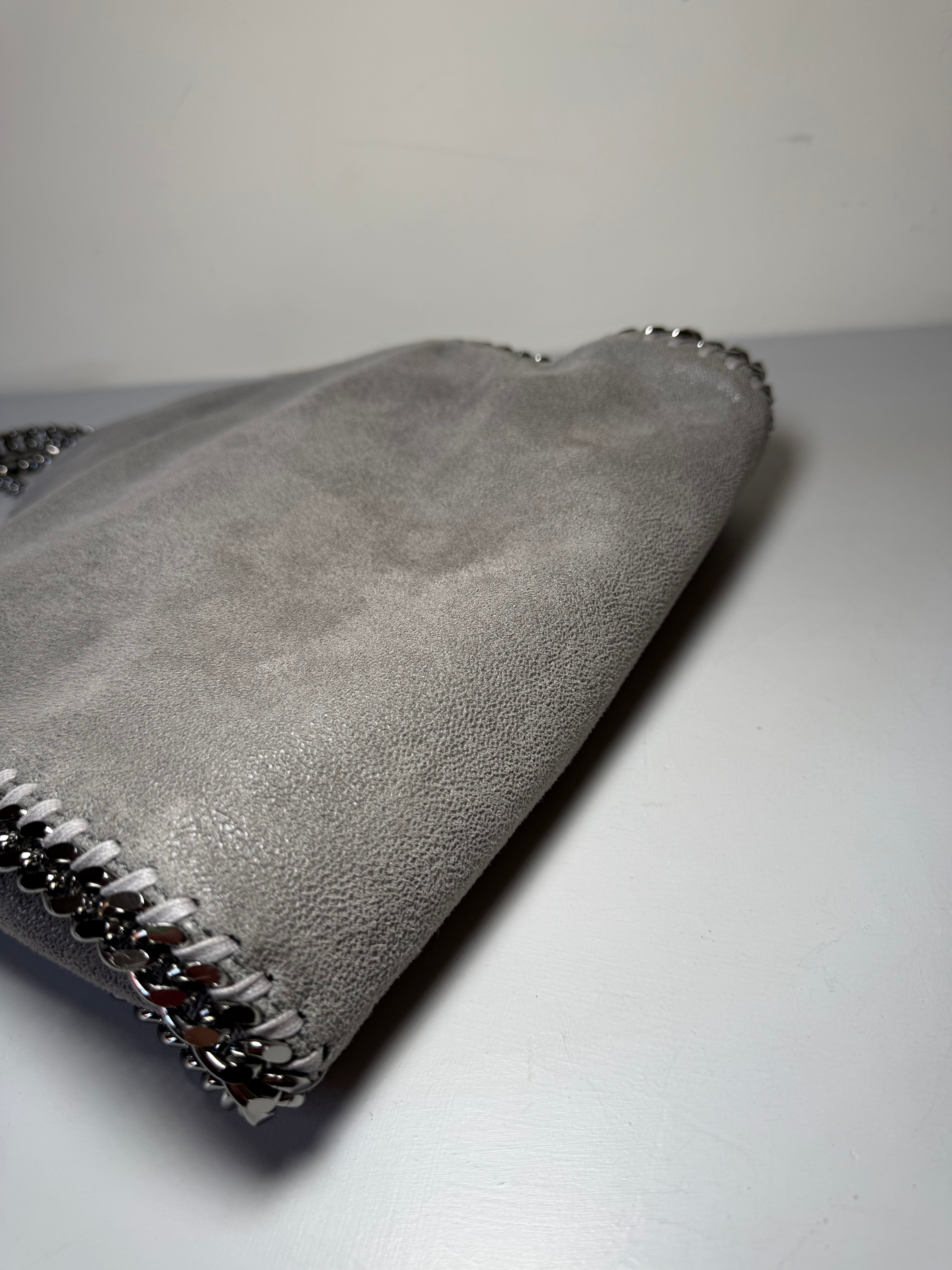 Borsa Stella McCartney Falabella in Ecopelle di Colore Grigio