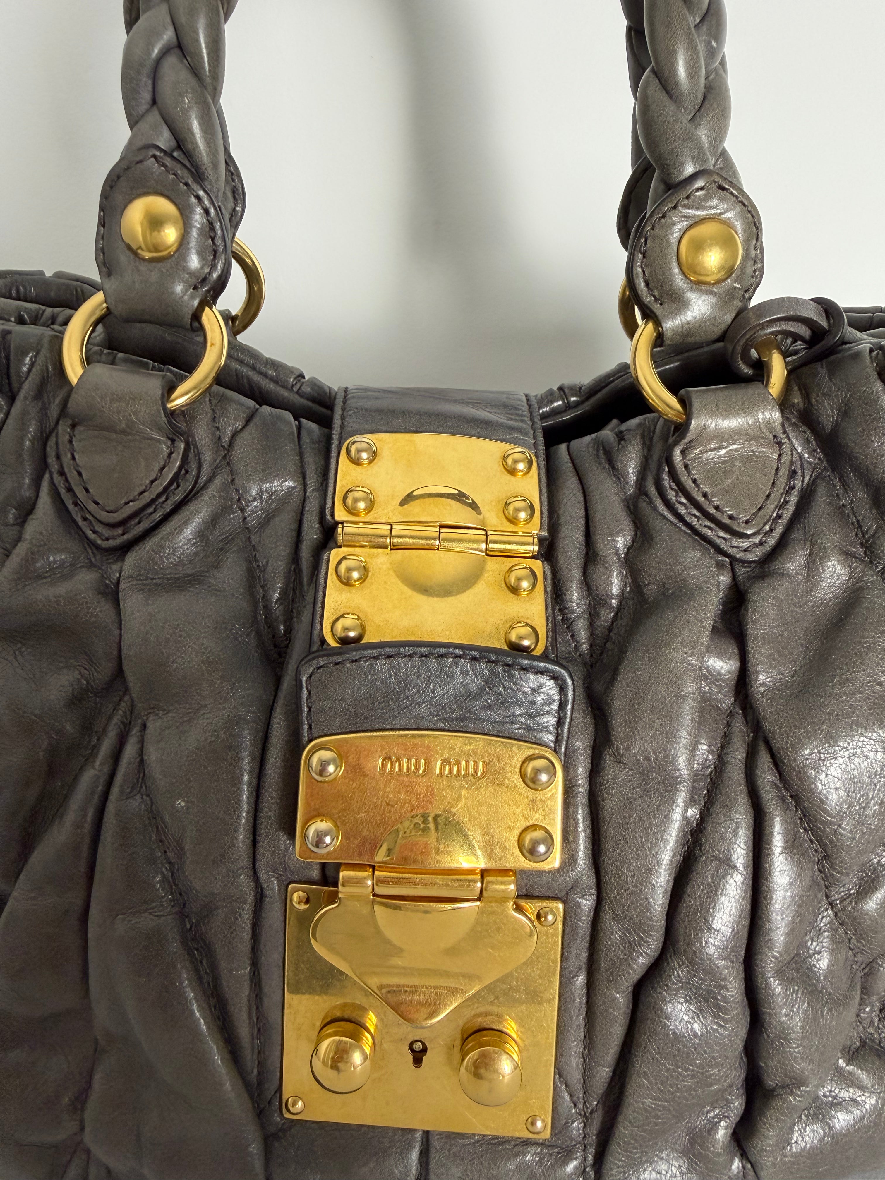 Borsa Miu Miu Matelassé 2 Way in Pelle Grigia