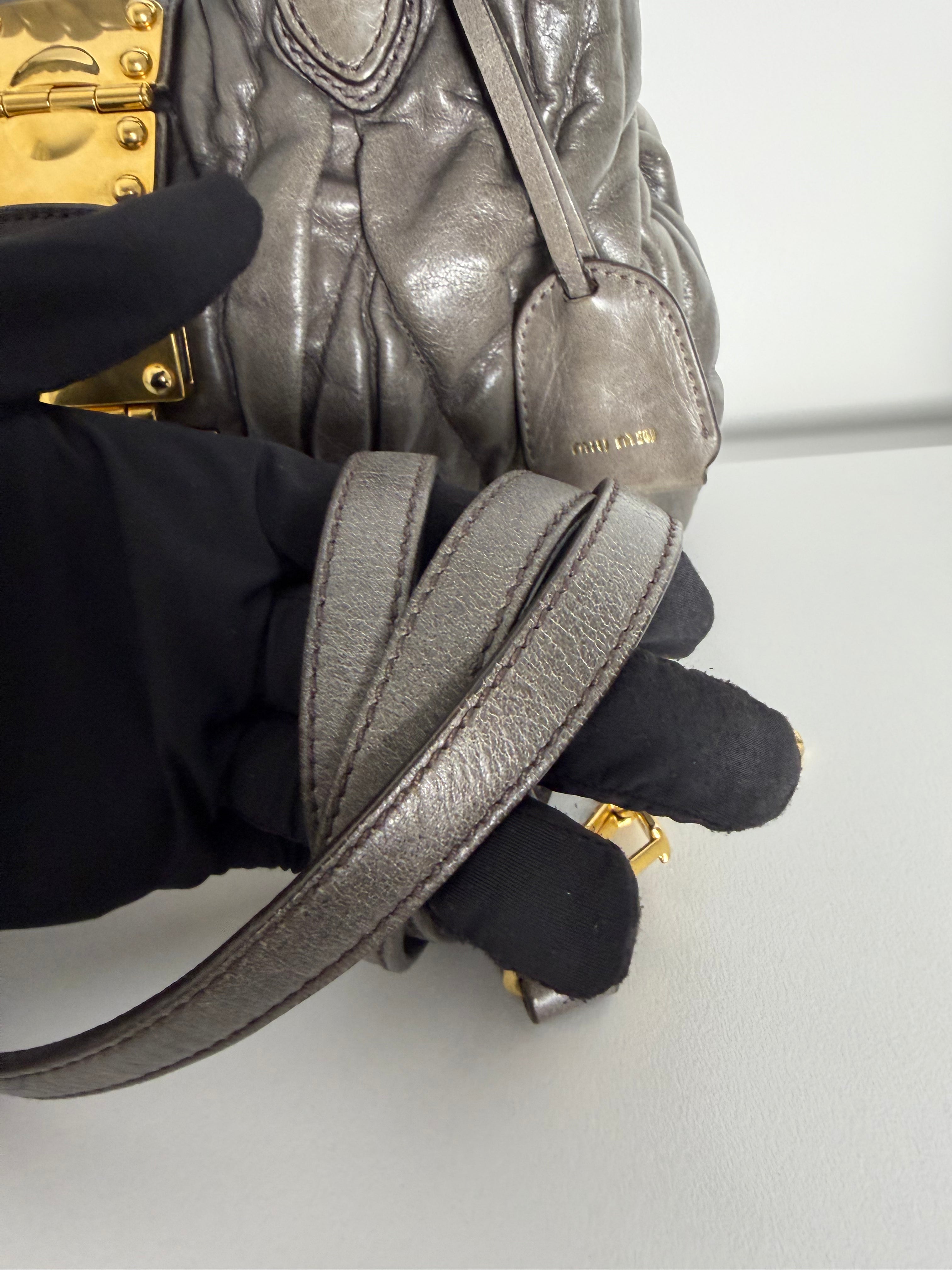 Borsa Miu Miu Matelassé 2 Way in Pelle Grigia