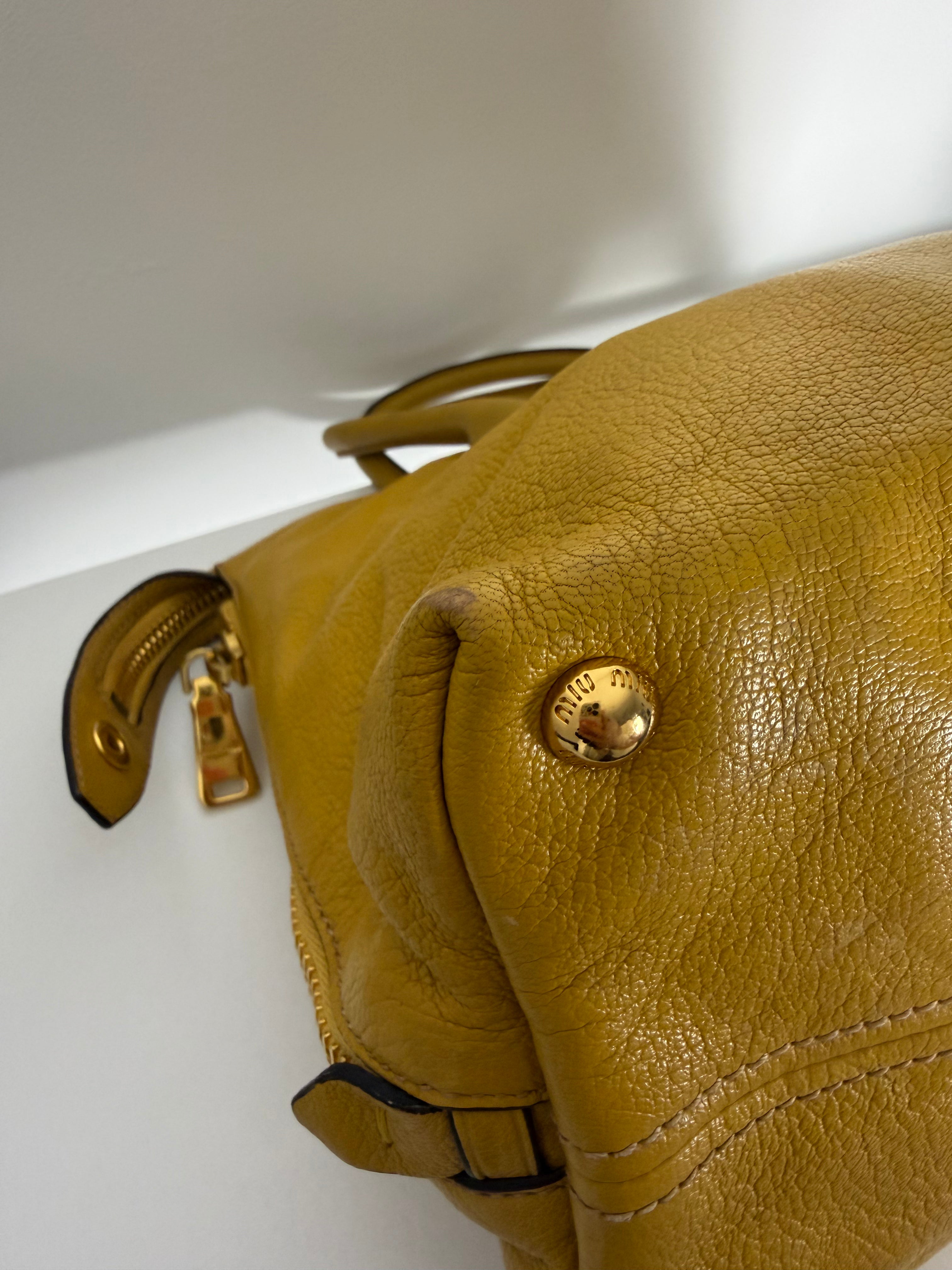 Borsa Miu Miu in Pelle Madras in Color Senape