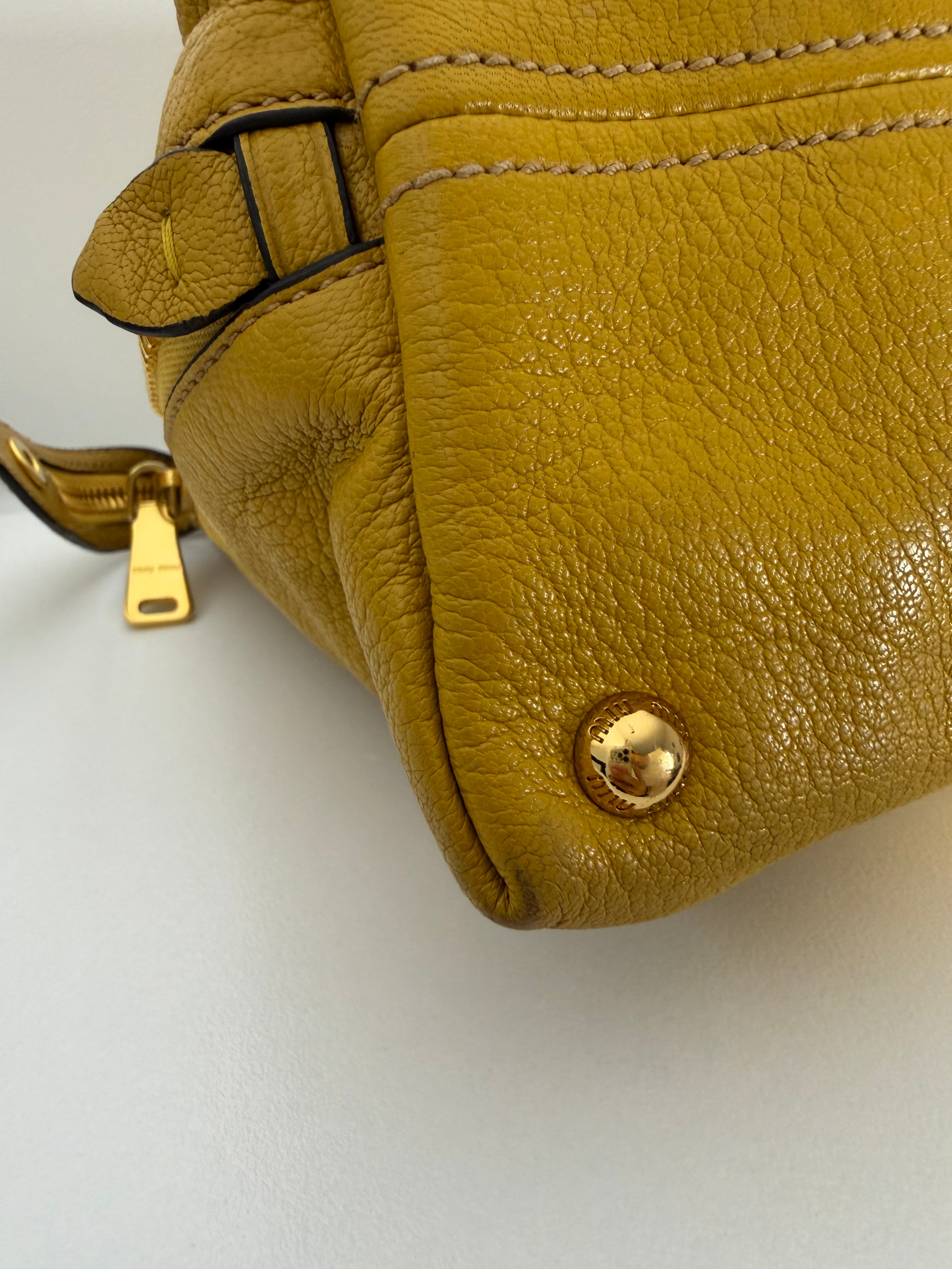 Borsa Miu Miu in Pelle Madras in Color Senape