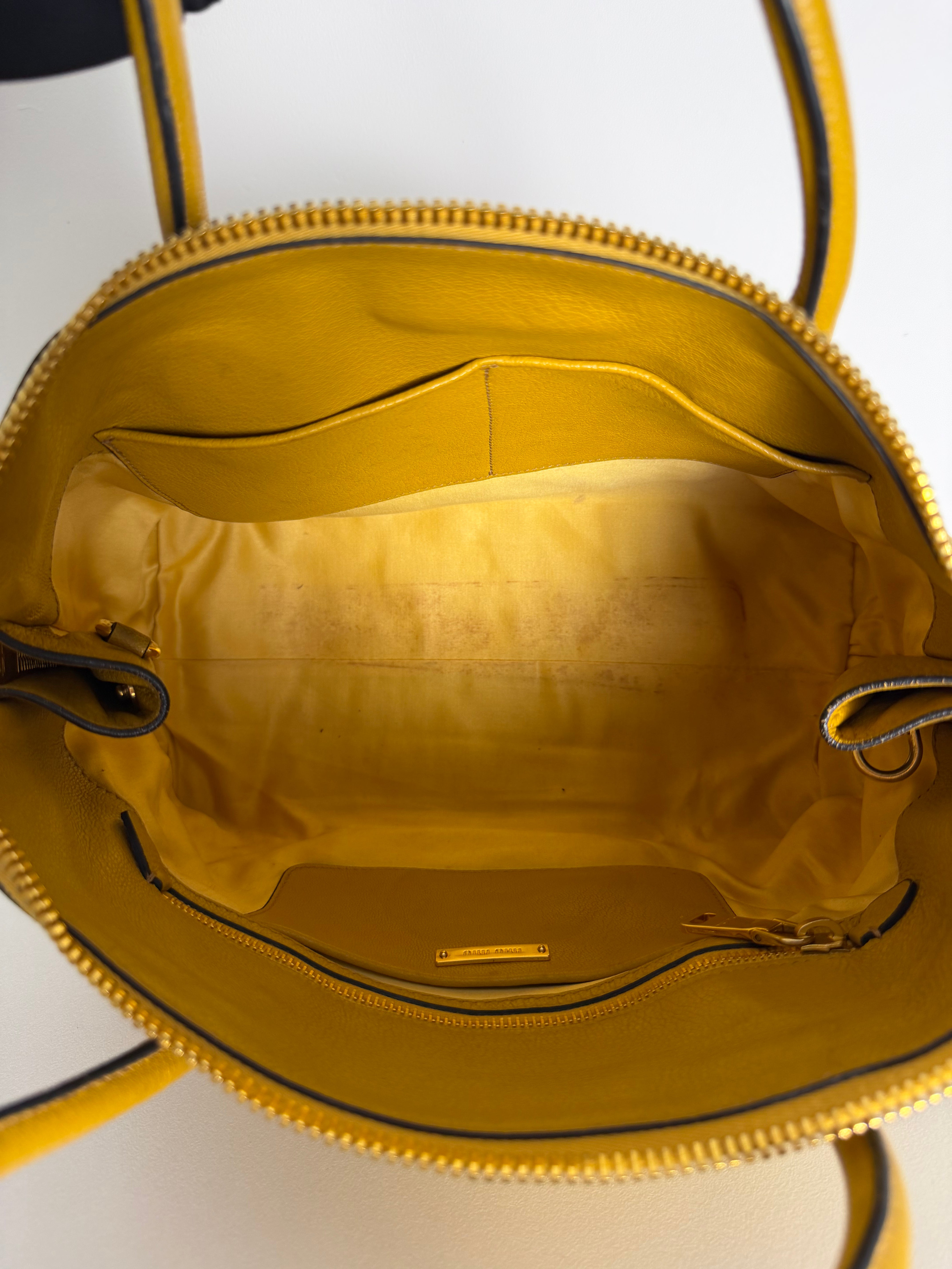 Borsa Miu Miu in Pelle Madras in Color Senape