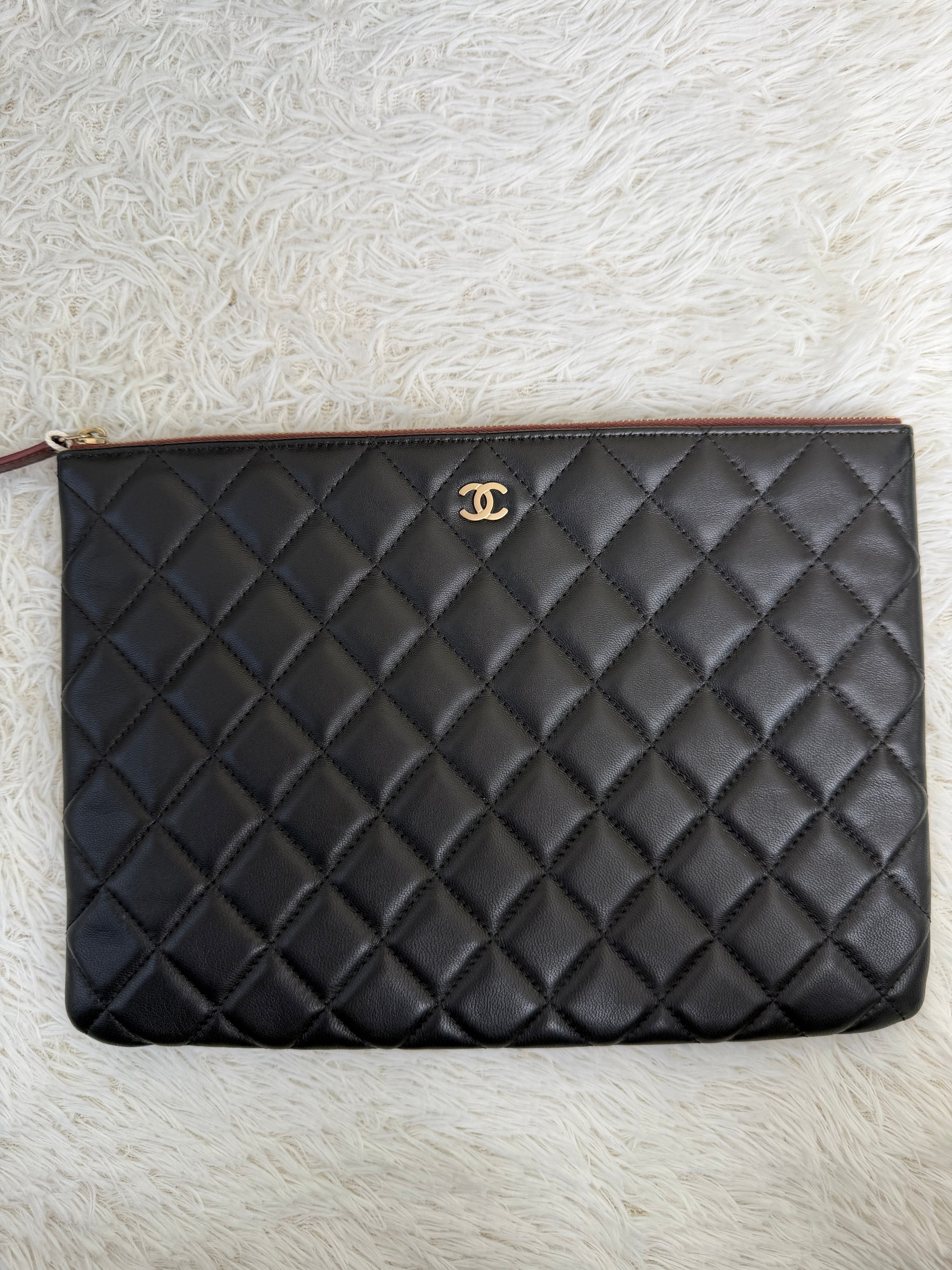 Pochette Chanel in Pelle Nera