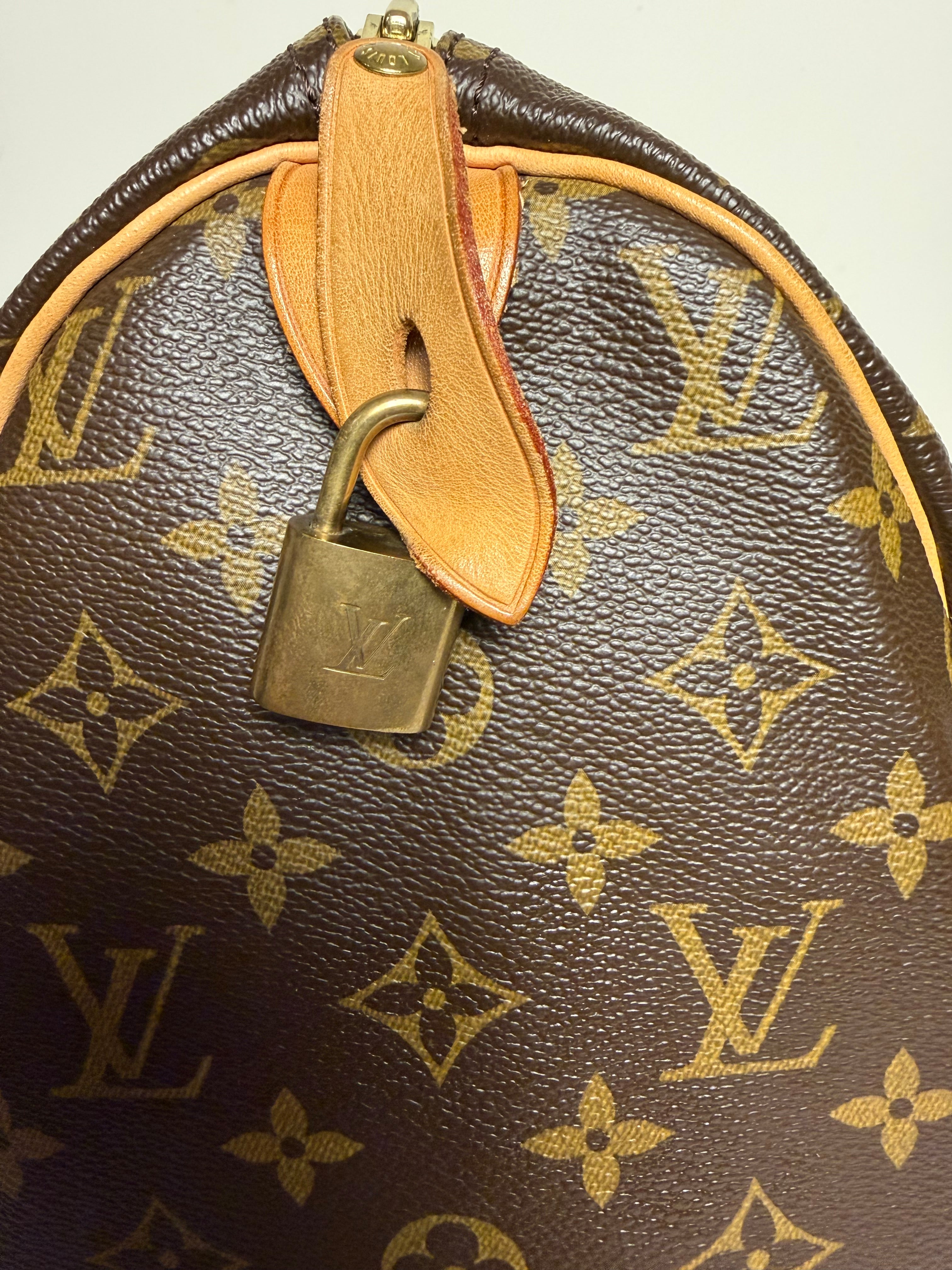 Louis Vuitton Speedy 30