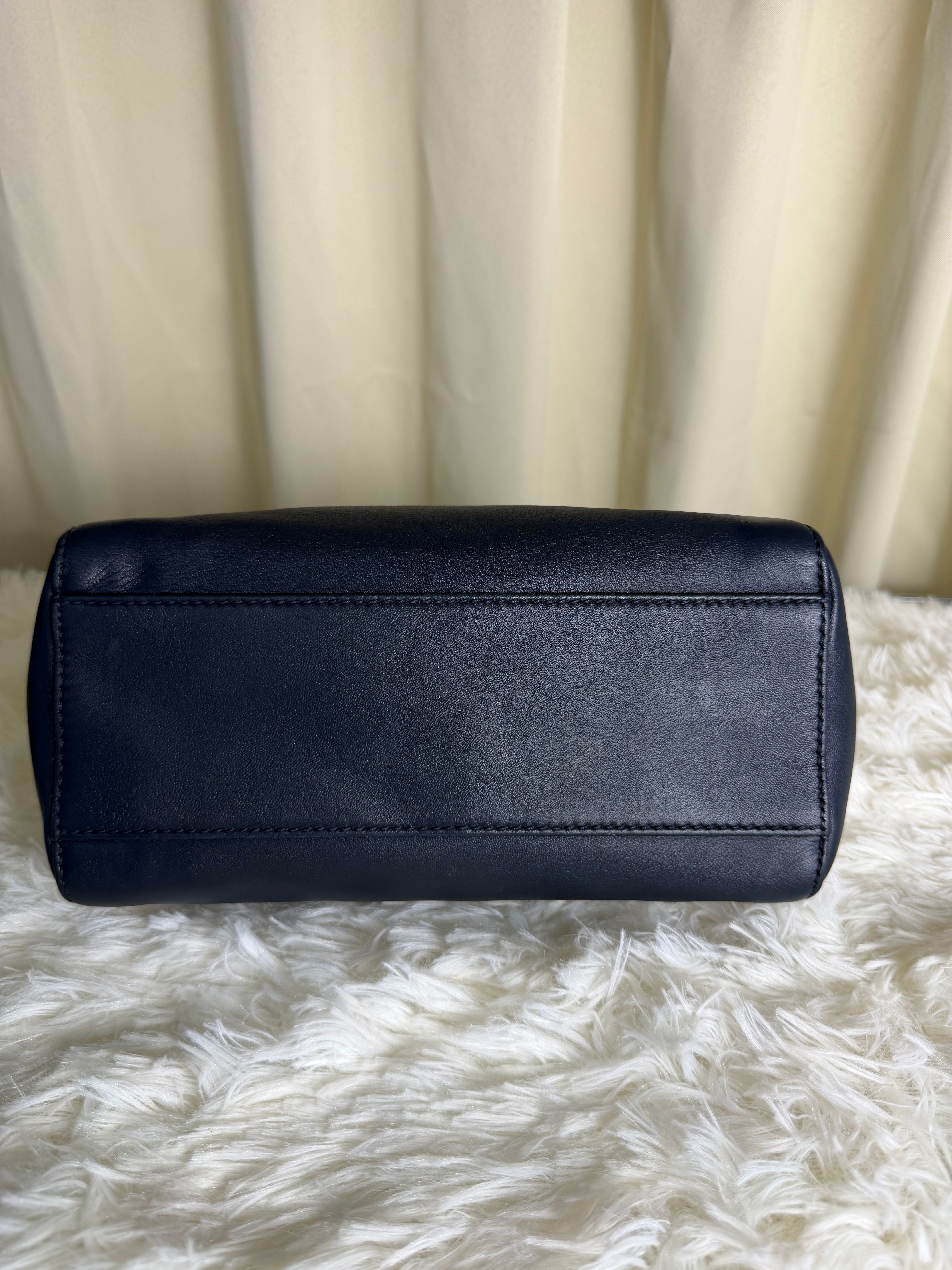 Borsa Fendi Peekaboo Mini in Pelle Blu