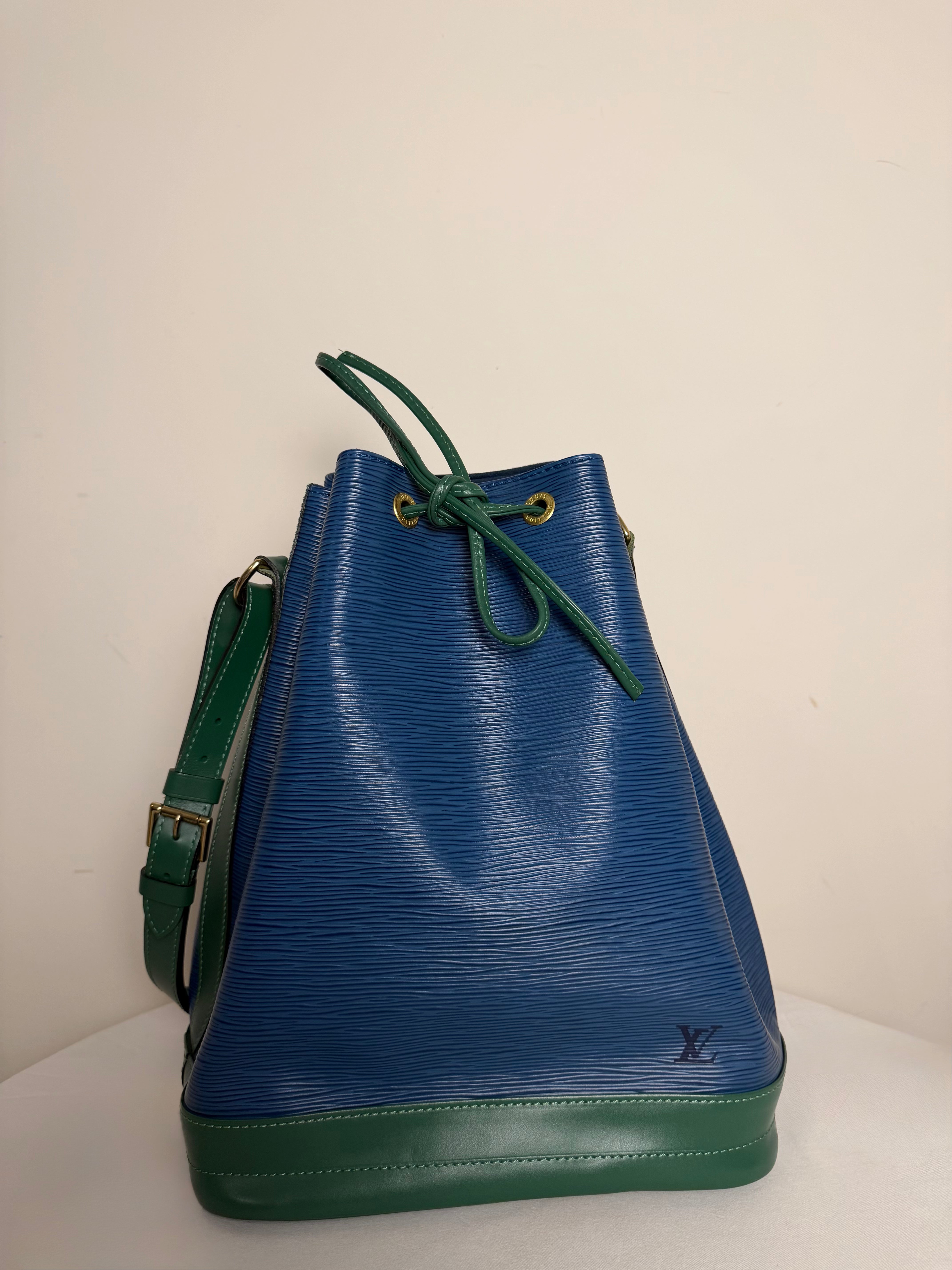 Louis Vuitton Épi Noé