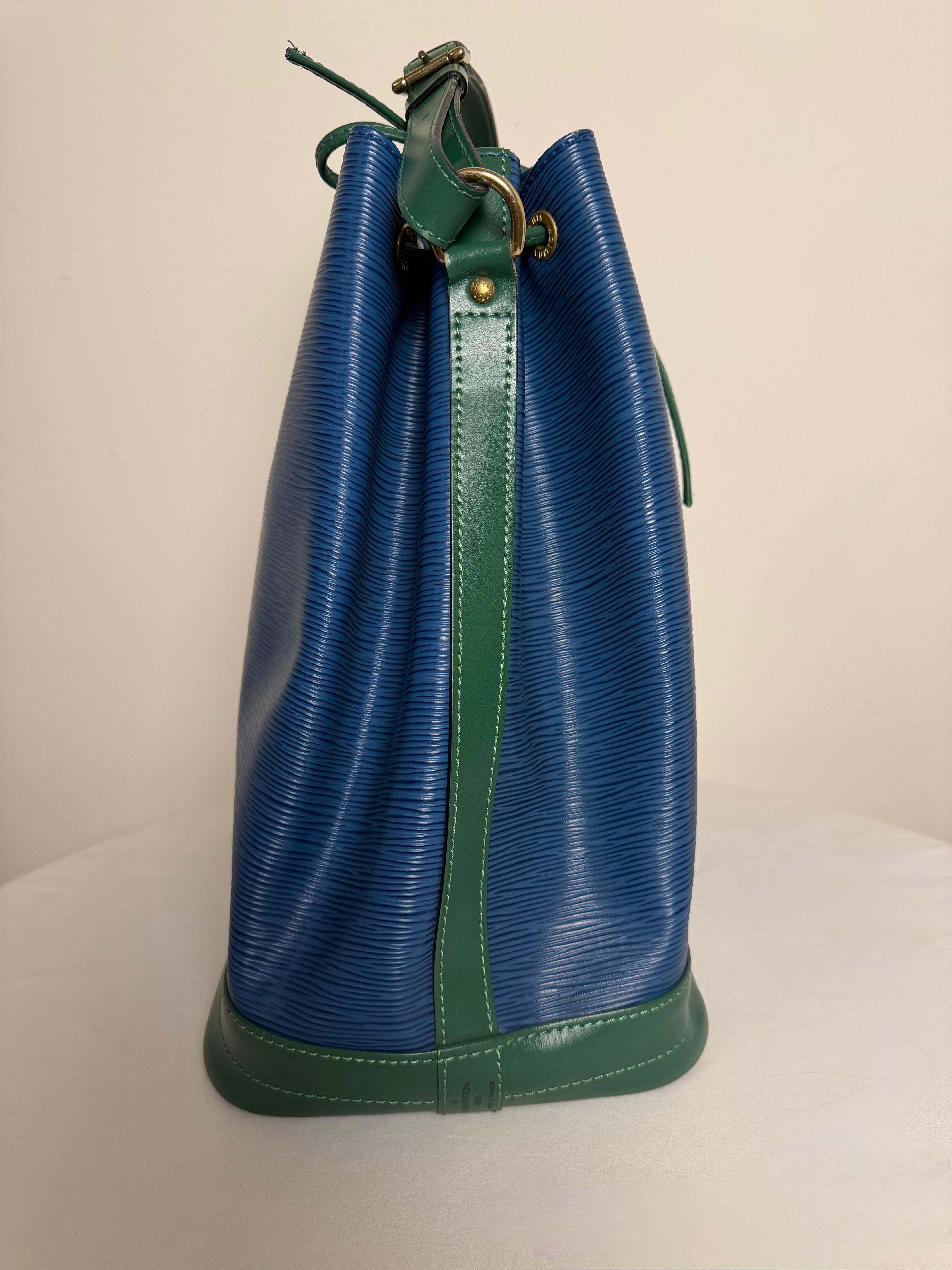 Louis Vuitton Épi Noé