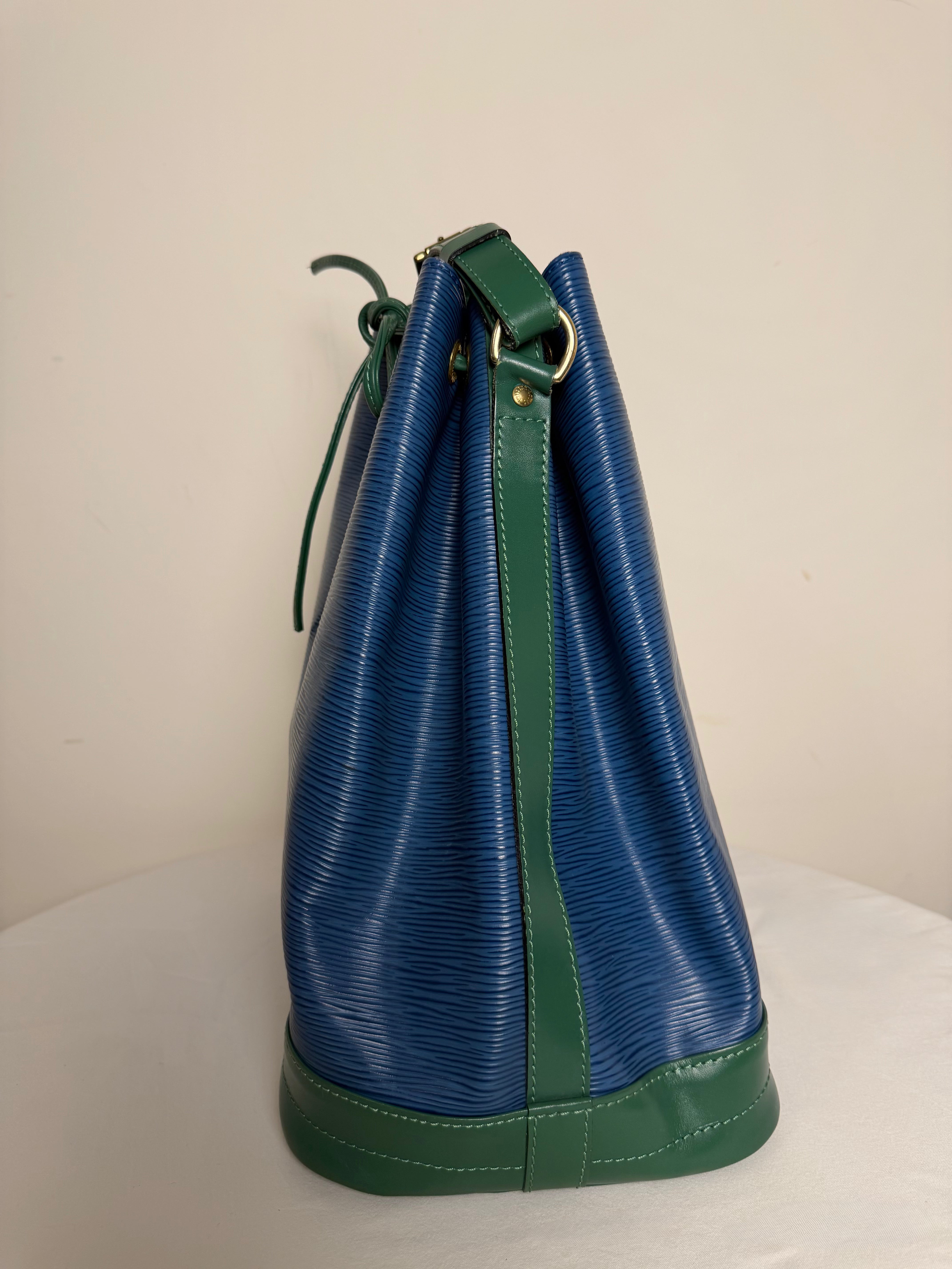 Louis Vuitton Épi Noé