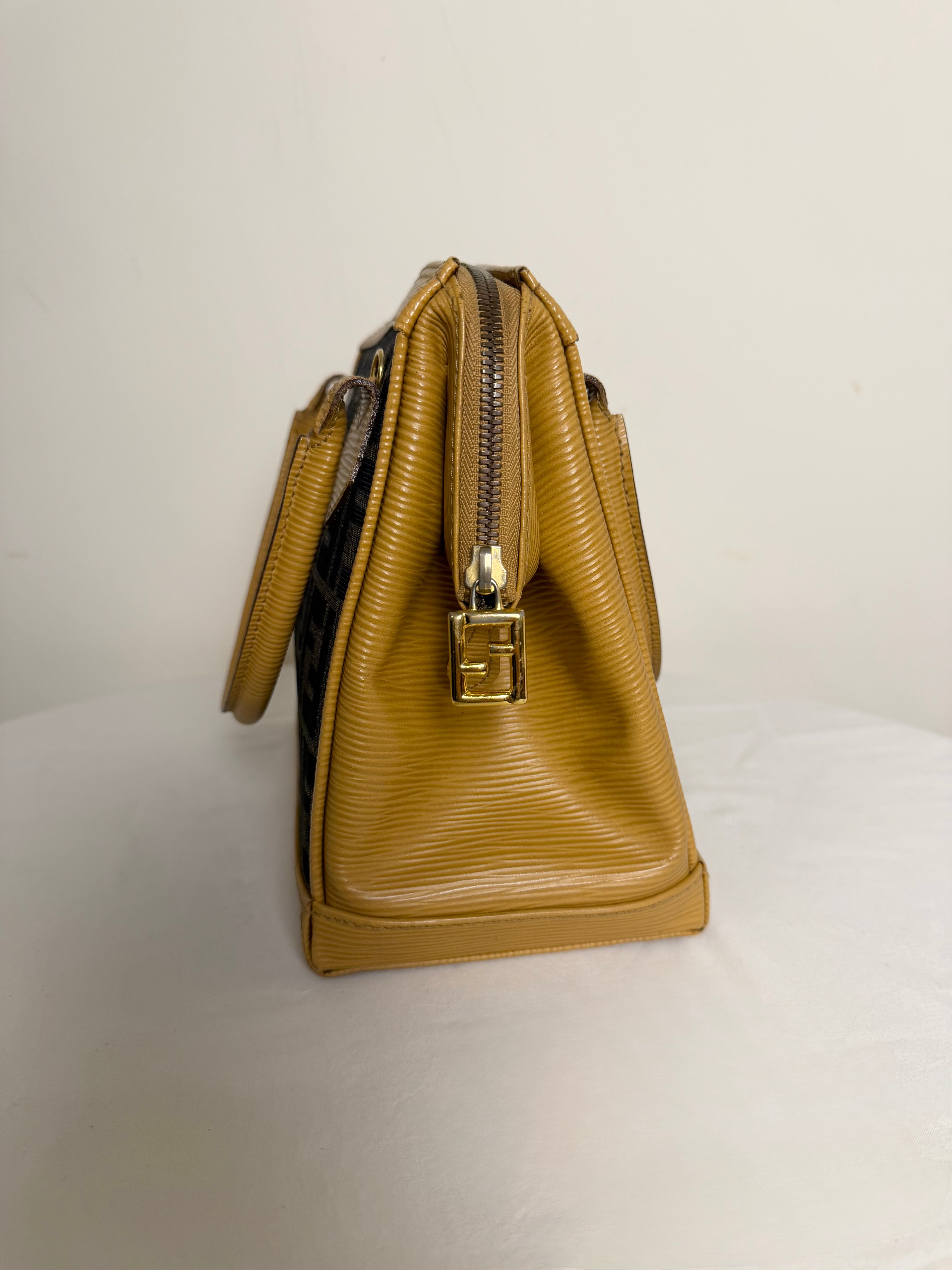 Fendi in canvas Zucca