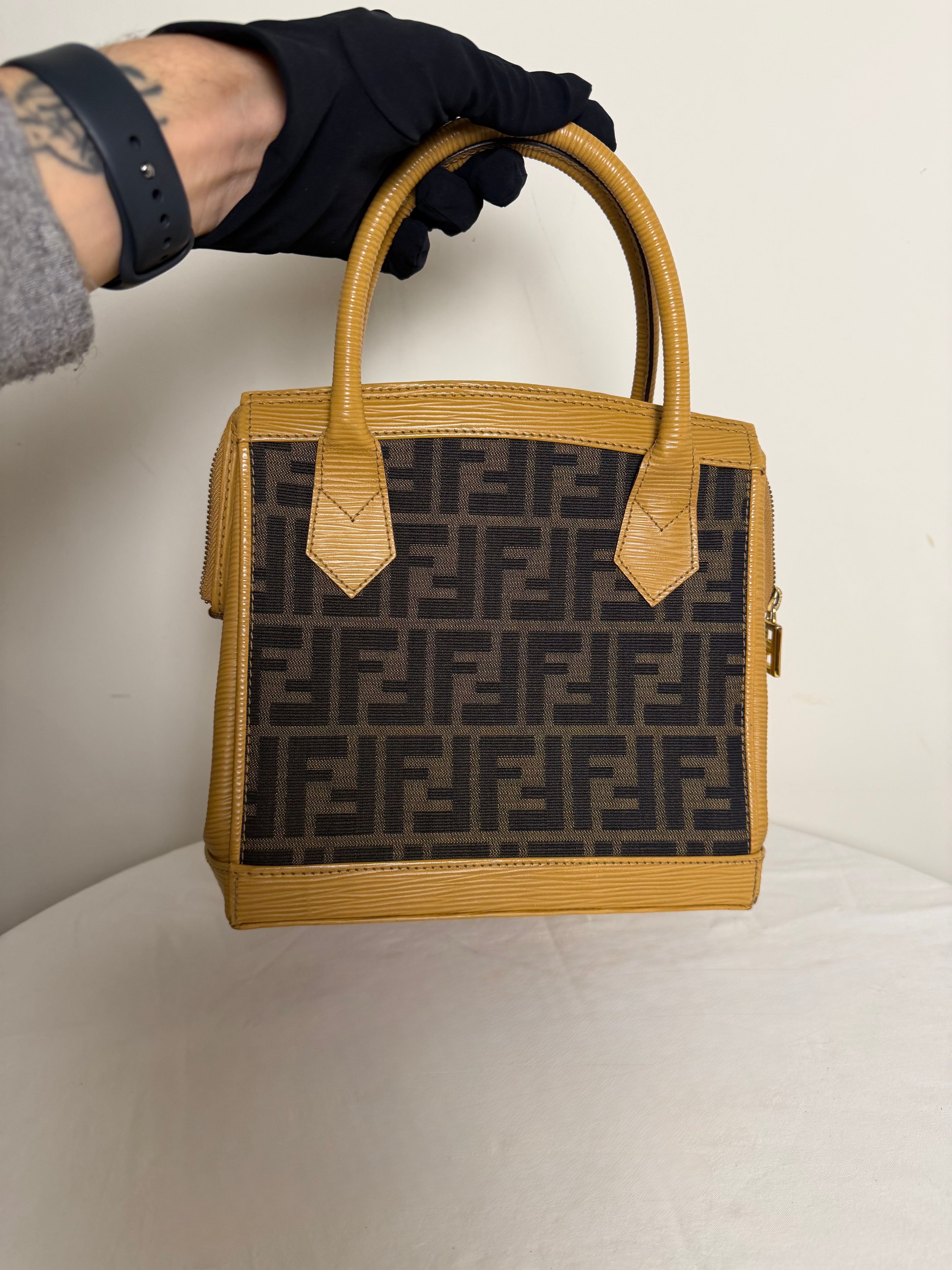 Fendi in canvas Zucca
