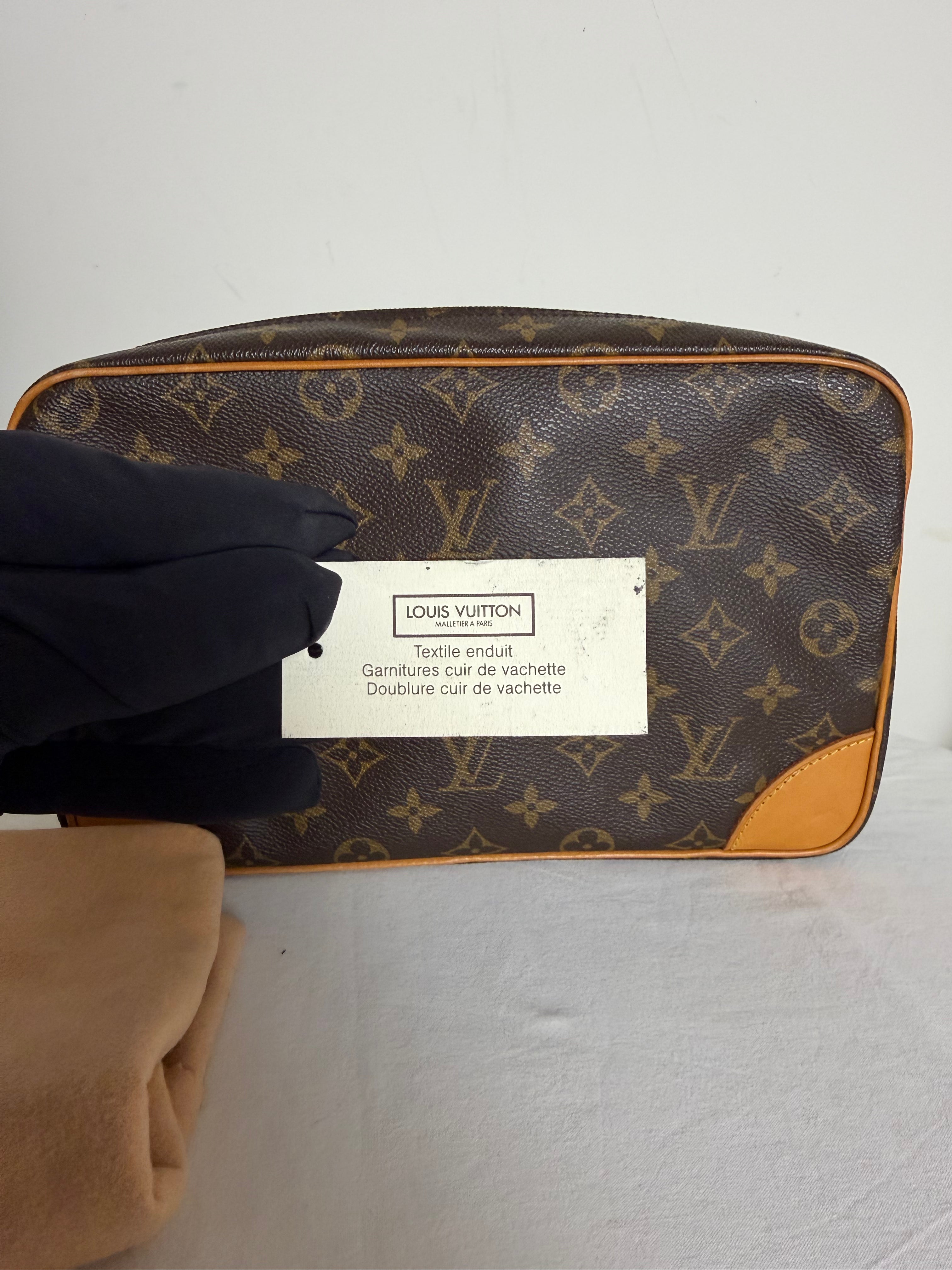 Pouch Louis Vuitton Trocadero