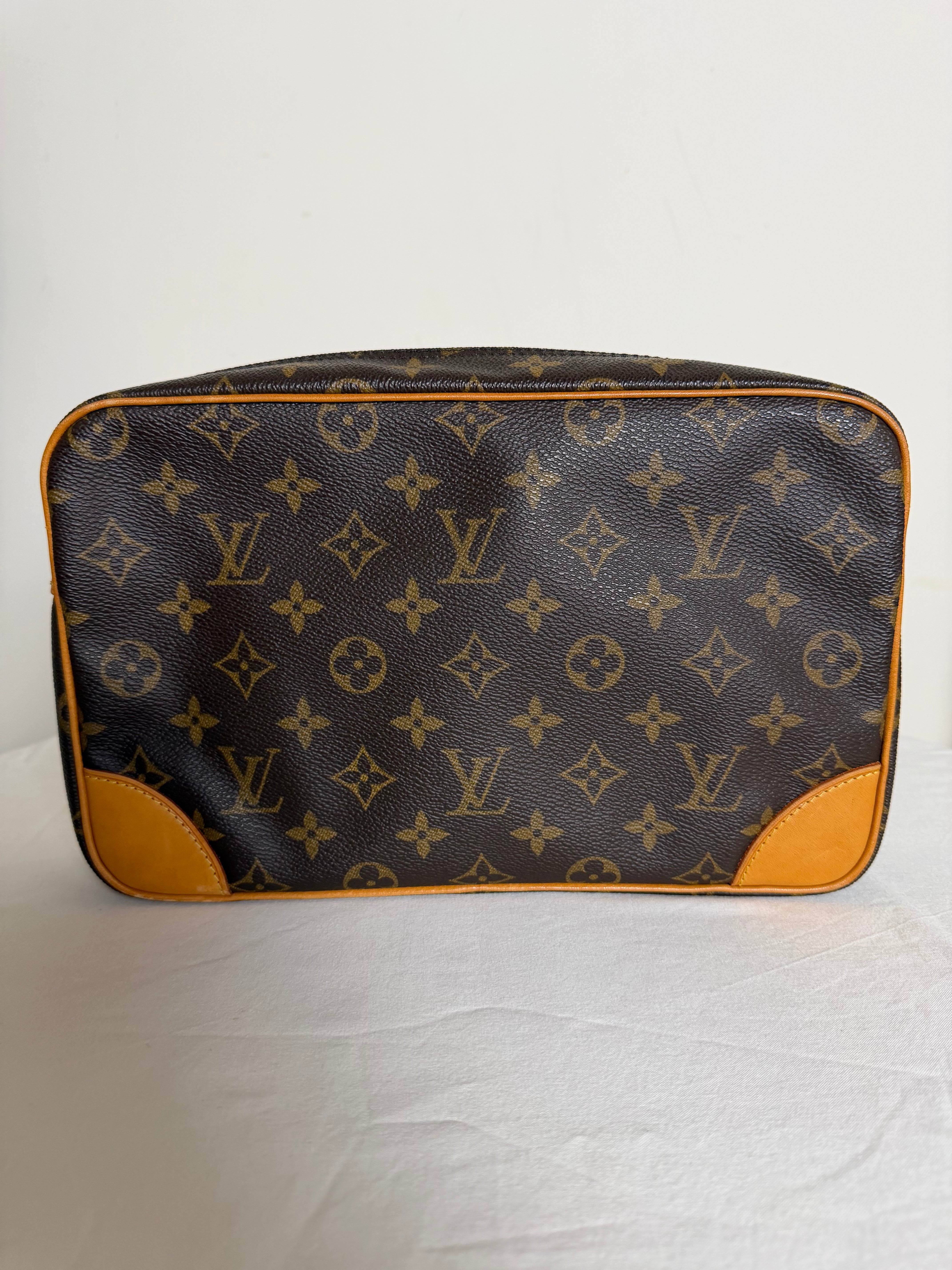 Pouch Louis Vuitton Trocadero