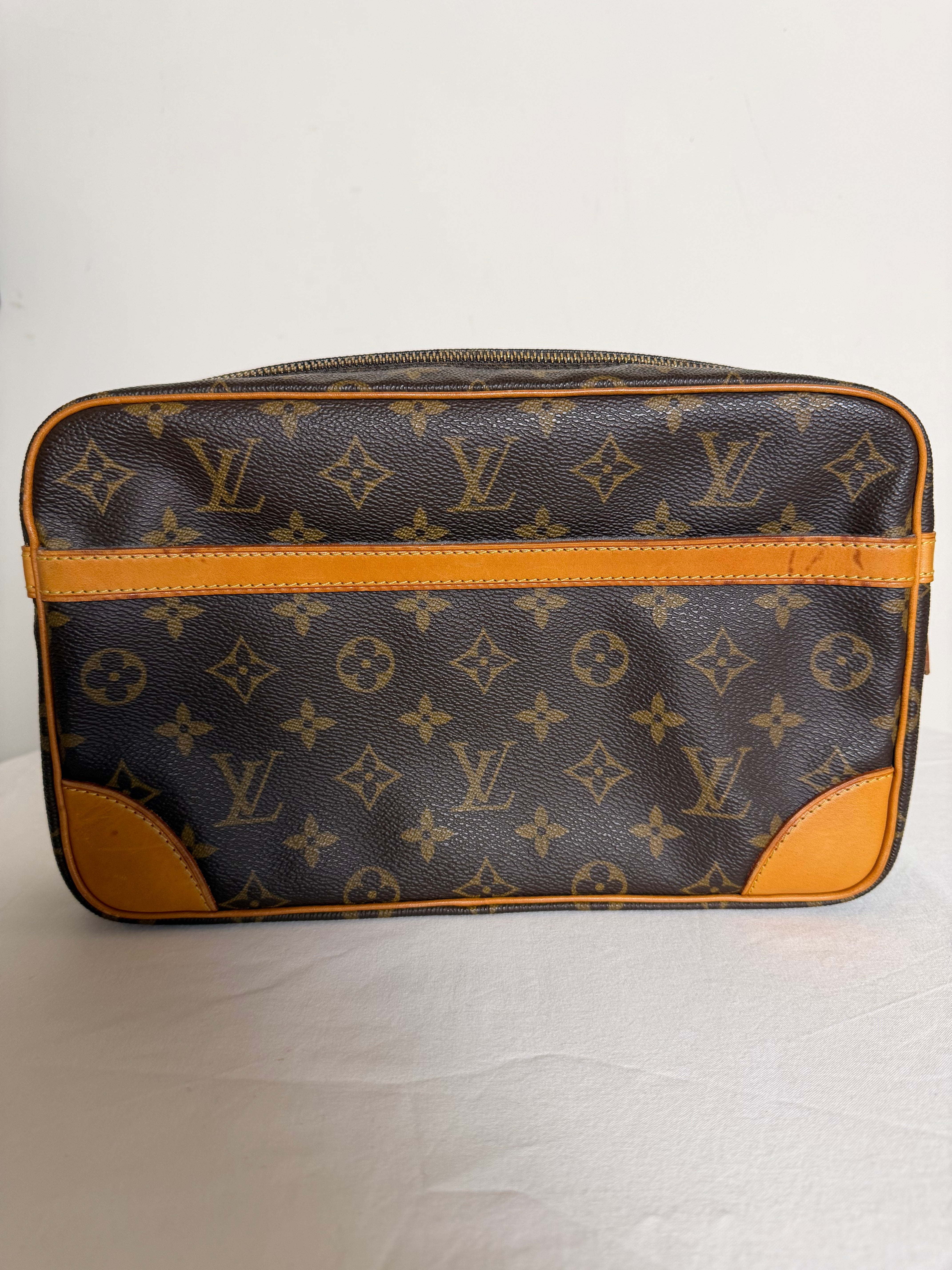 Pouch Louis Vuitton Trocadero